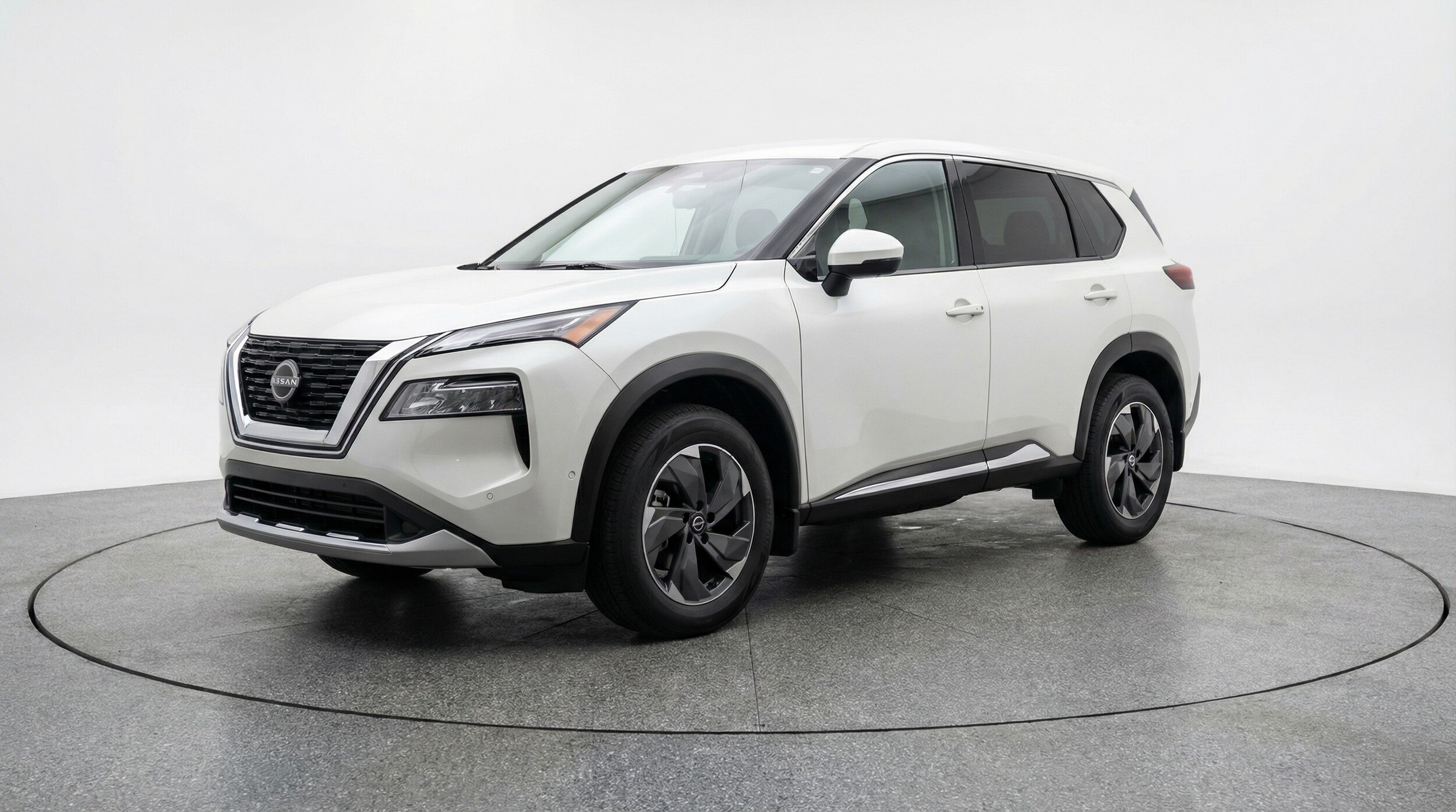 Thumbnail: 2025 Nissan Rogue - 3