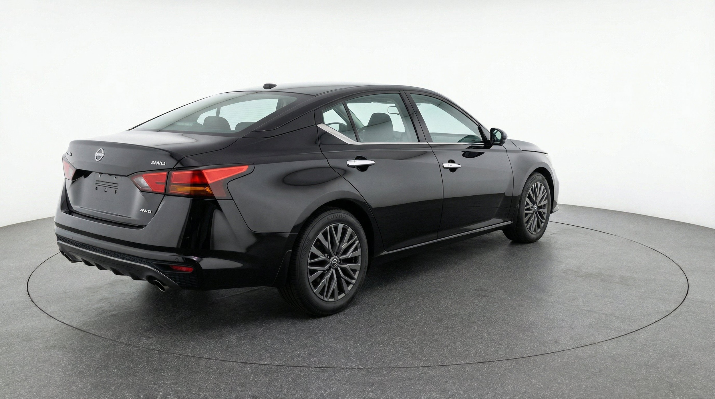 Thumbnail: 2025 Nissan Altima - 9