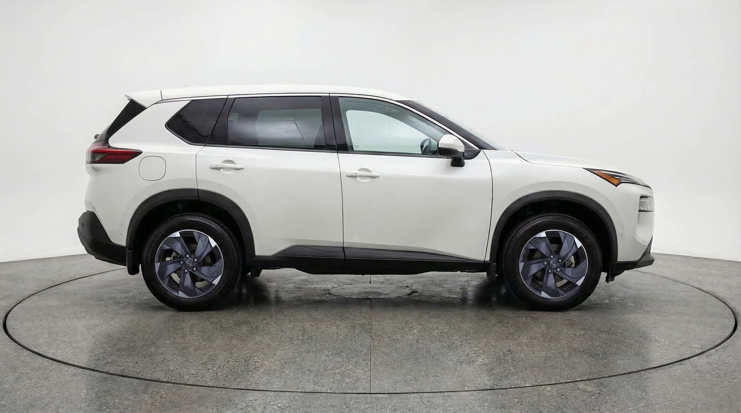 Thumbnail: 2025 Nissan Rogue - 8