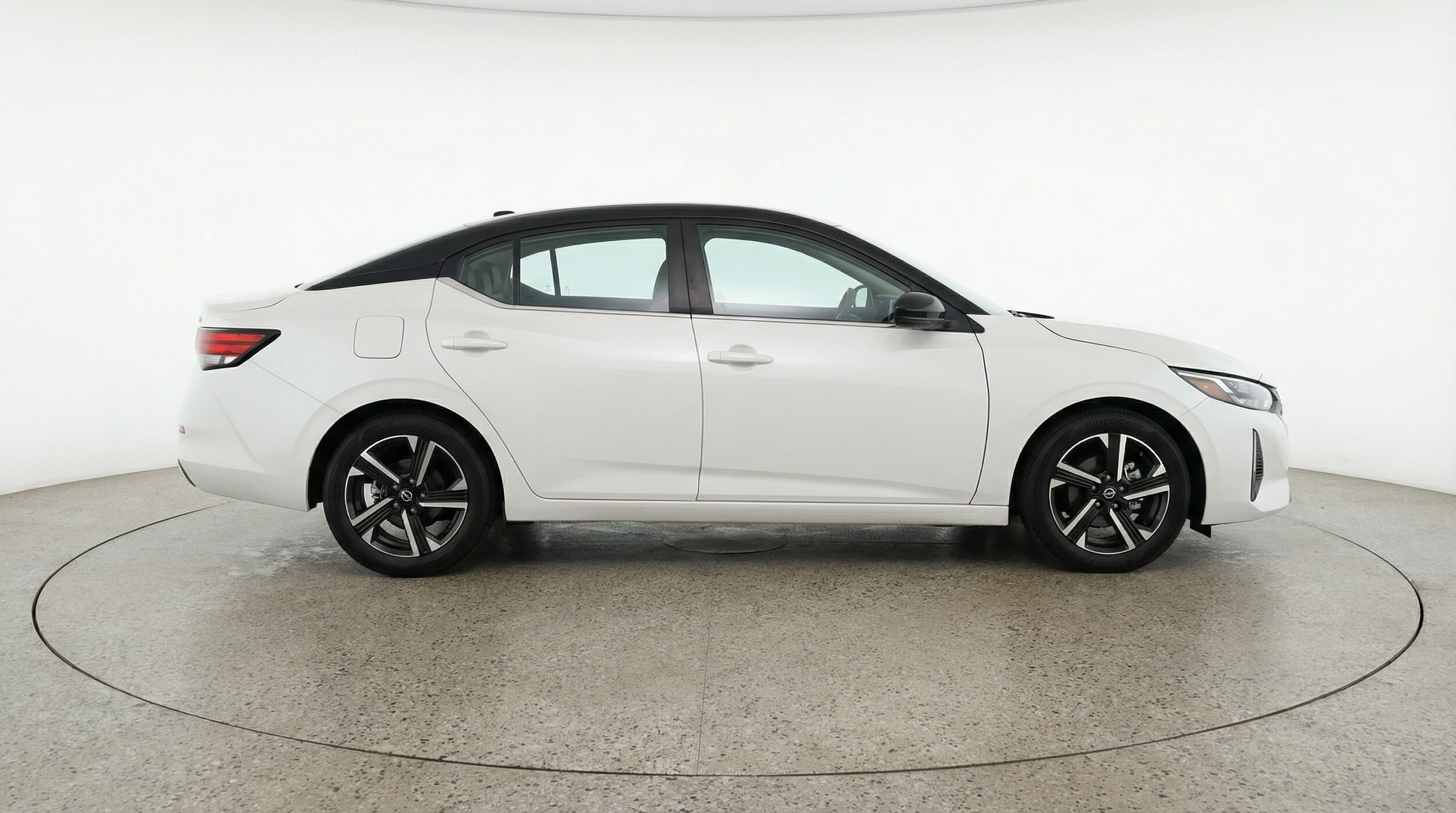 Thumbnail: 2025 Nissan Sentra - 8