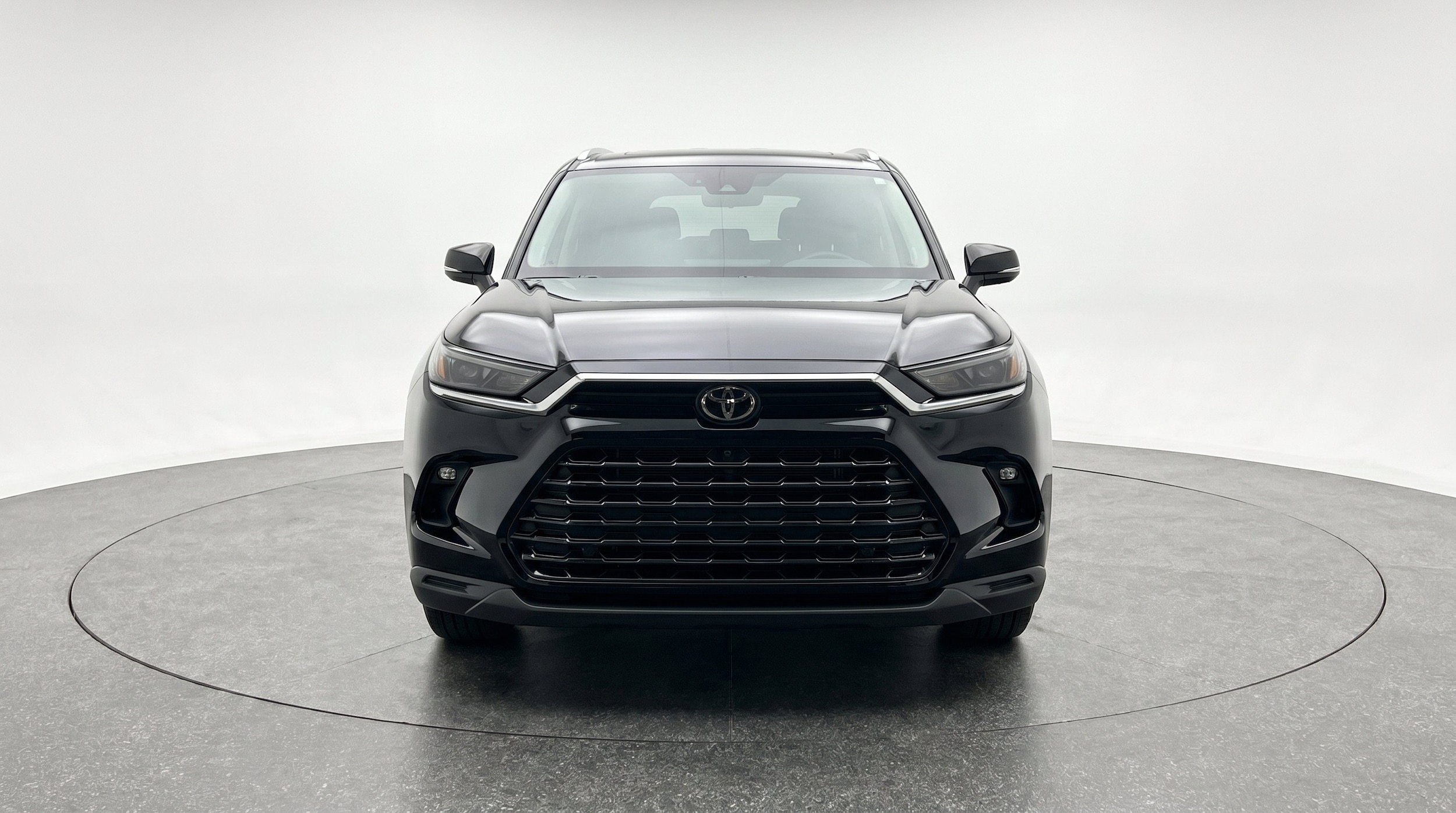 Thumbnail: 2025 Toyota Grand Highlander - 2