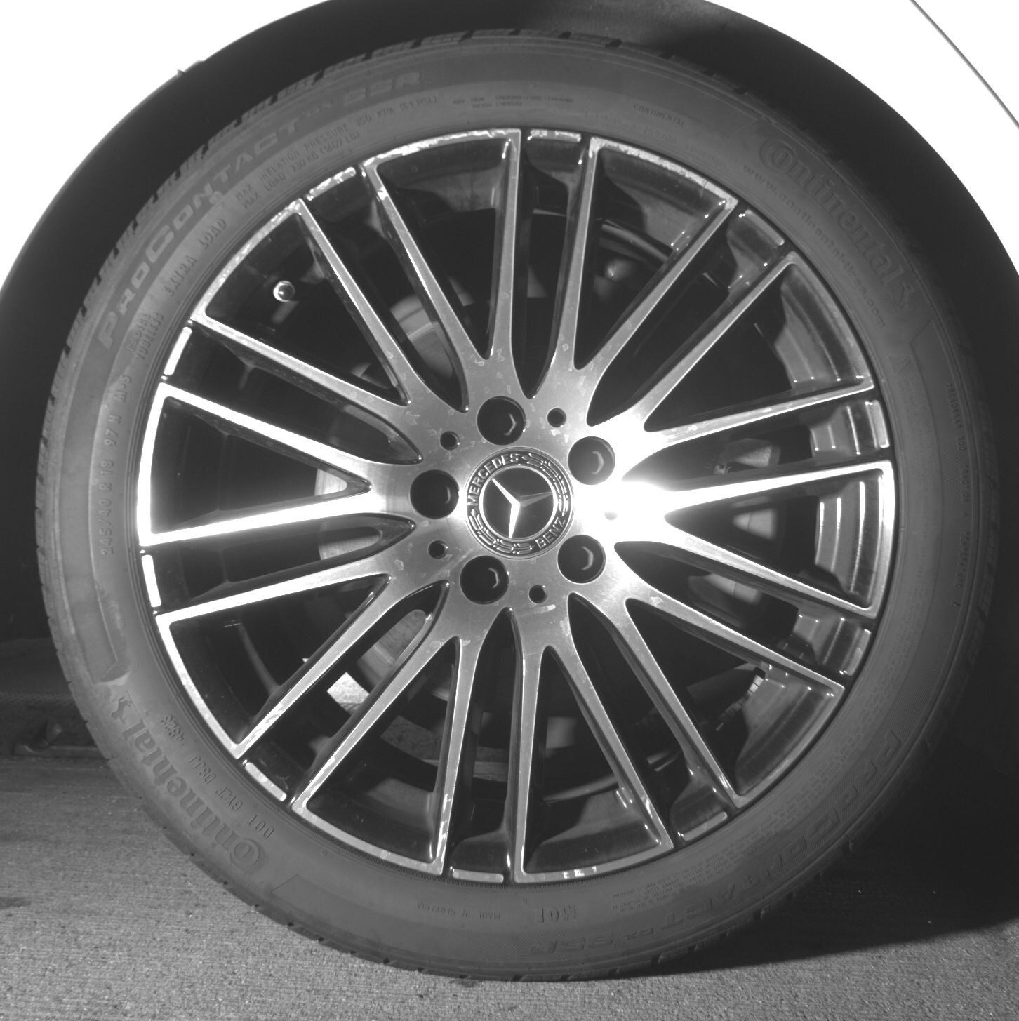 Thumbnail: 2024 Mercedes-Benz C-Class - 12