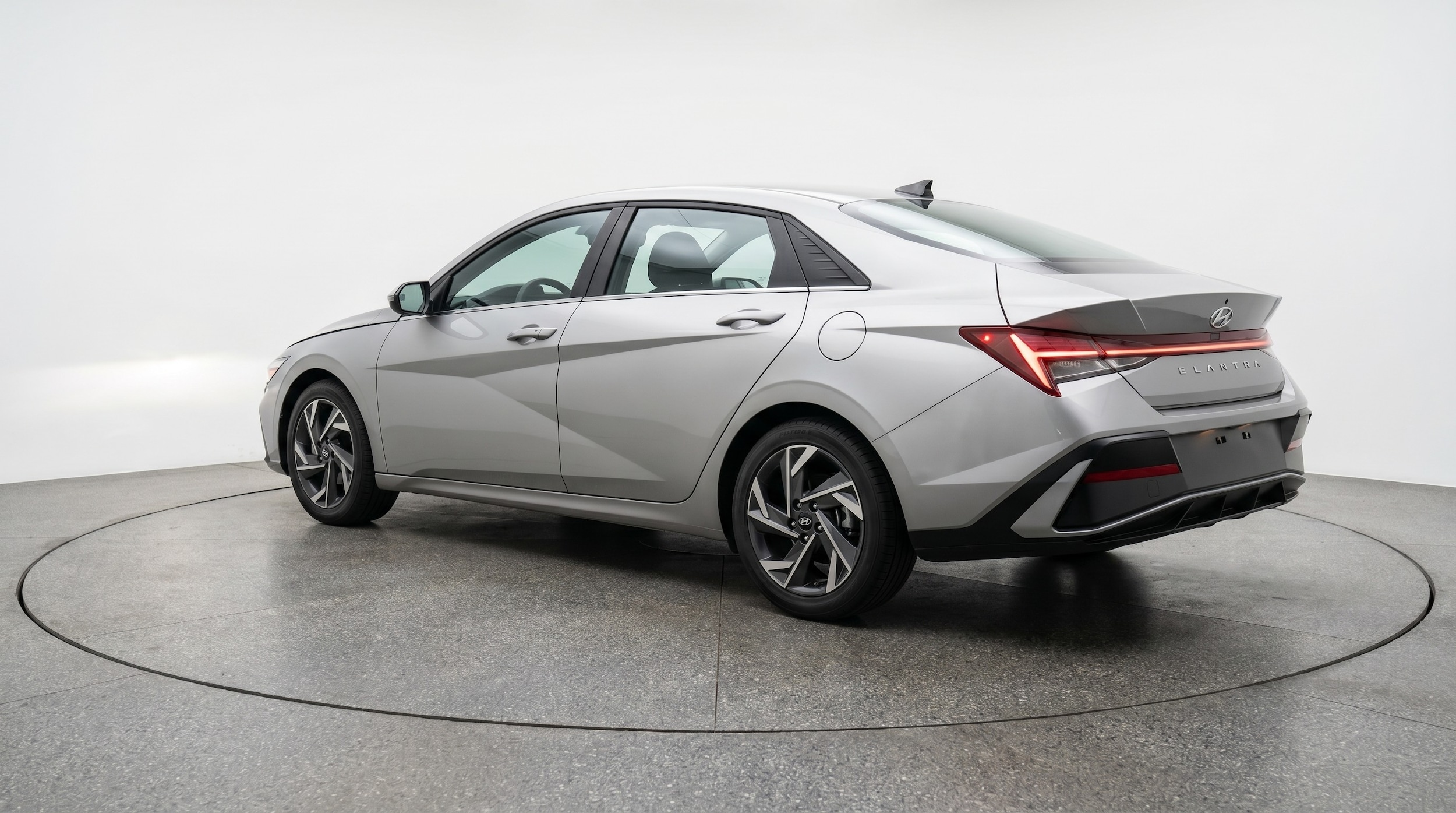 Thumbnail: 2025 Hyundai Elantra - 5