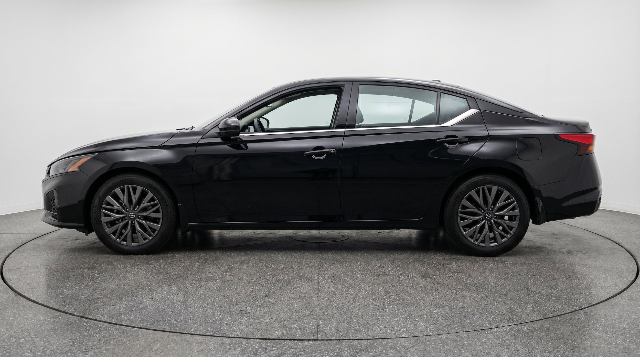 Thumbnail: 2026 Nissan Altima - 5