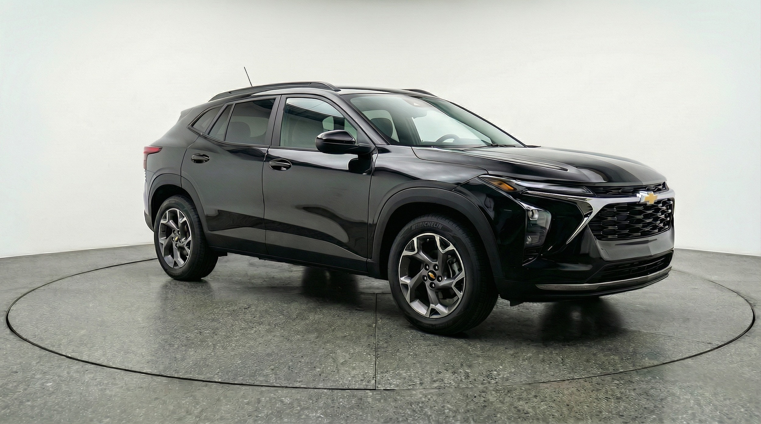 Thumbnail: 2025 Chevrolet Trax - 1