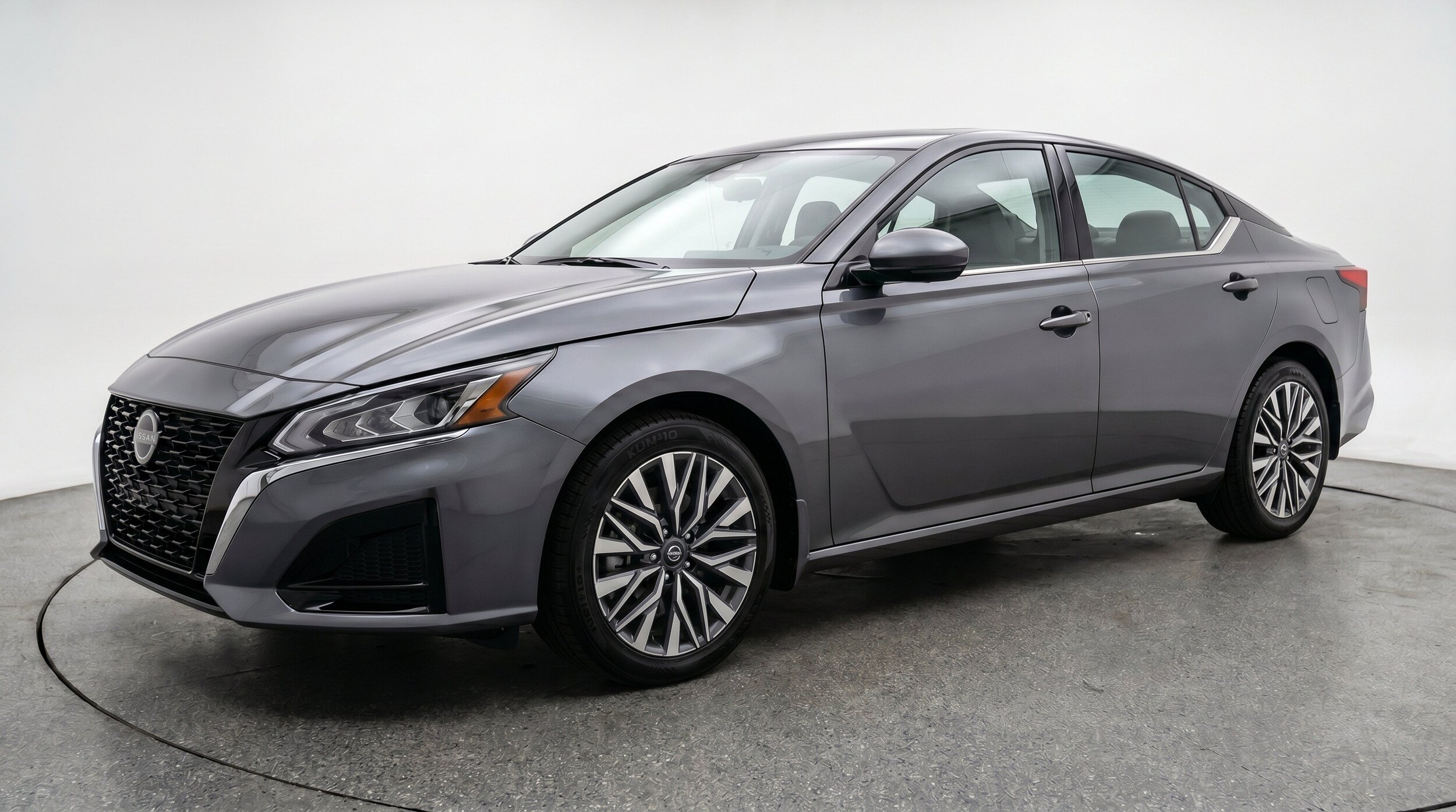 Thumbnail: 2026 Nissan Altima - 3