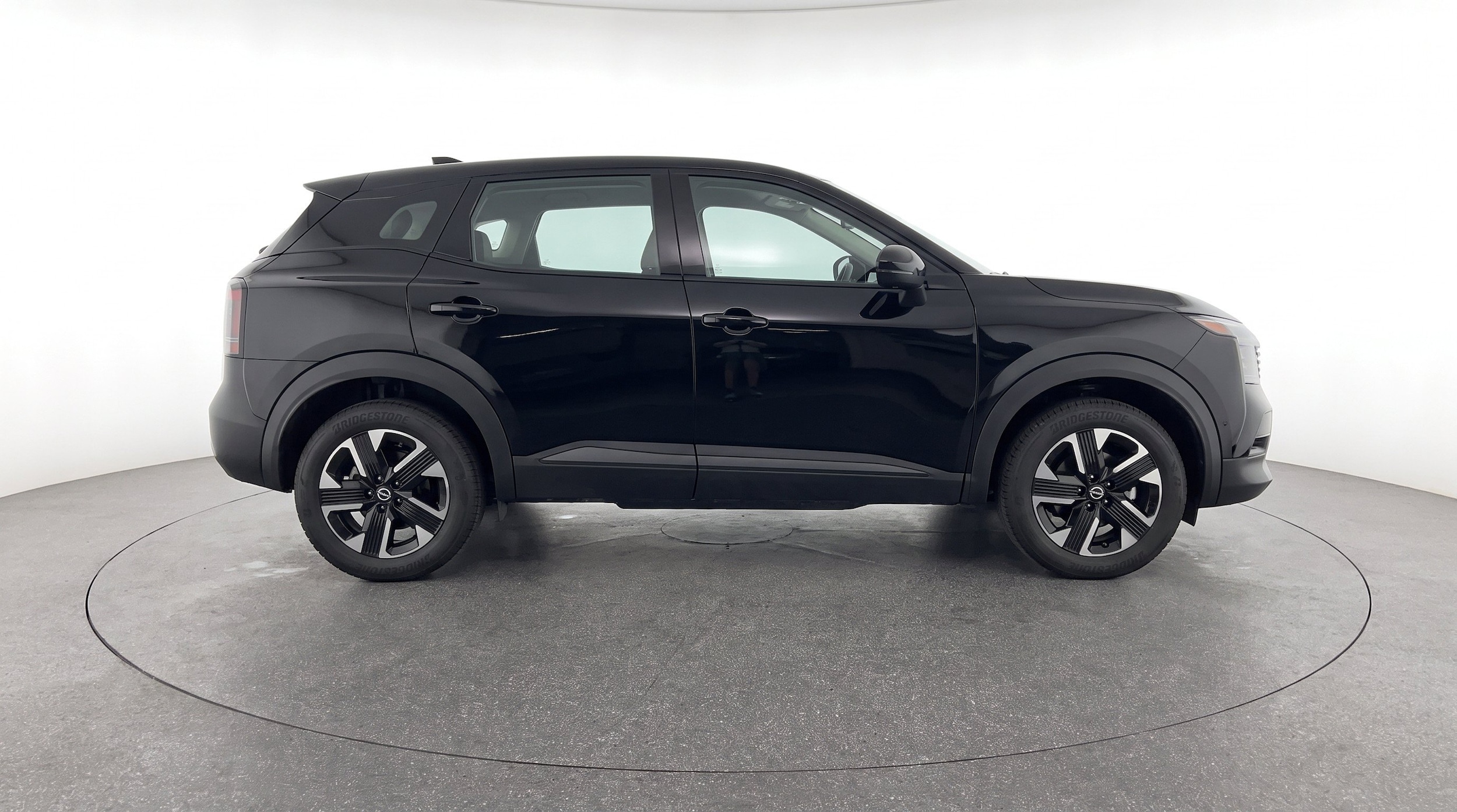 Thumbnail: 2026 Nissan Kicks - 11