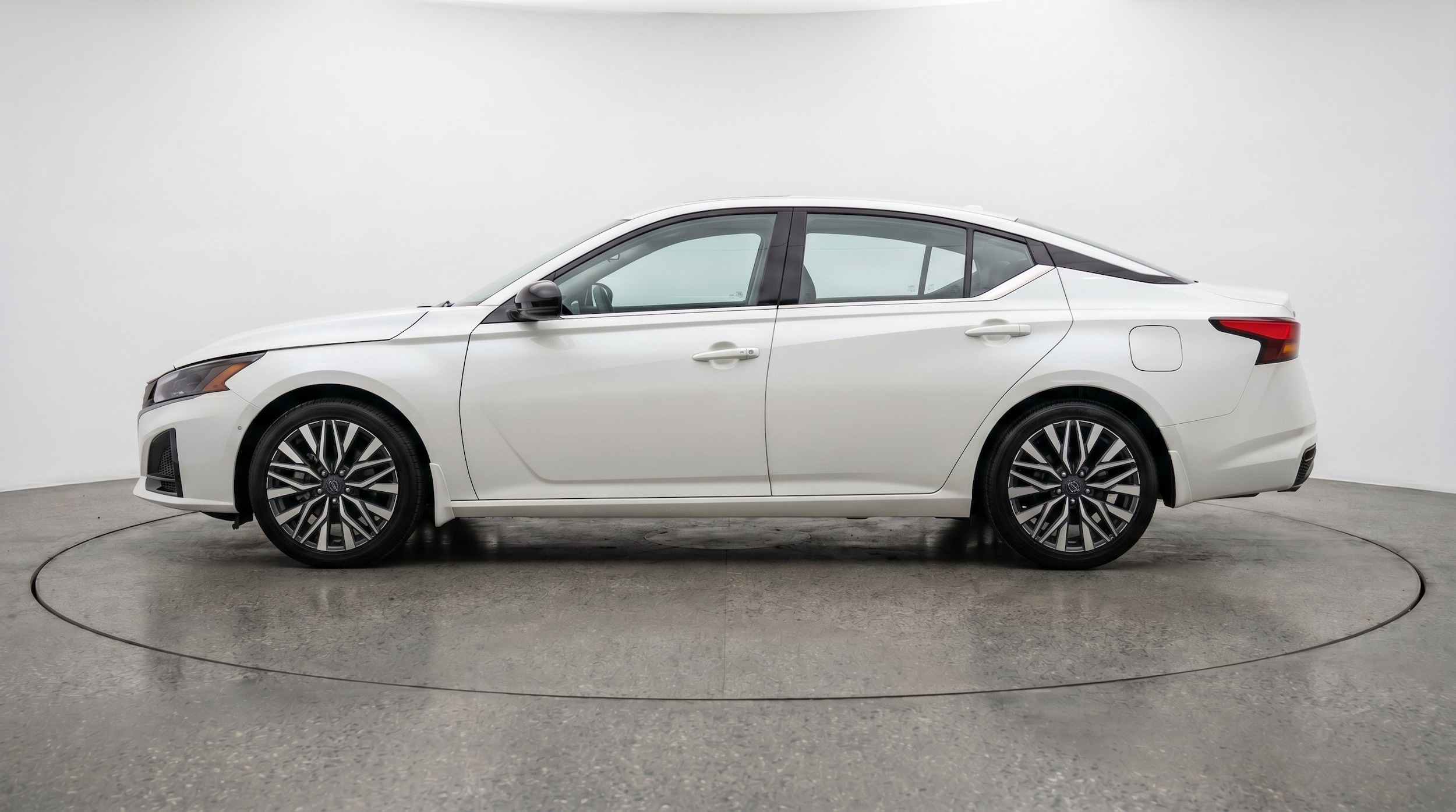 Thumbnail: 2026 Nissan Altima - 5