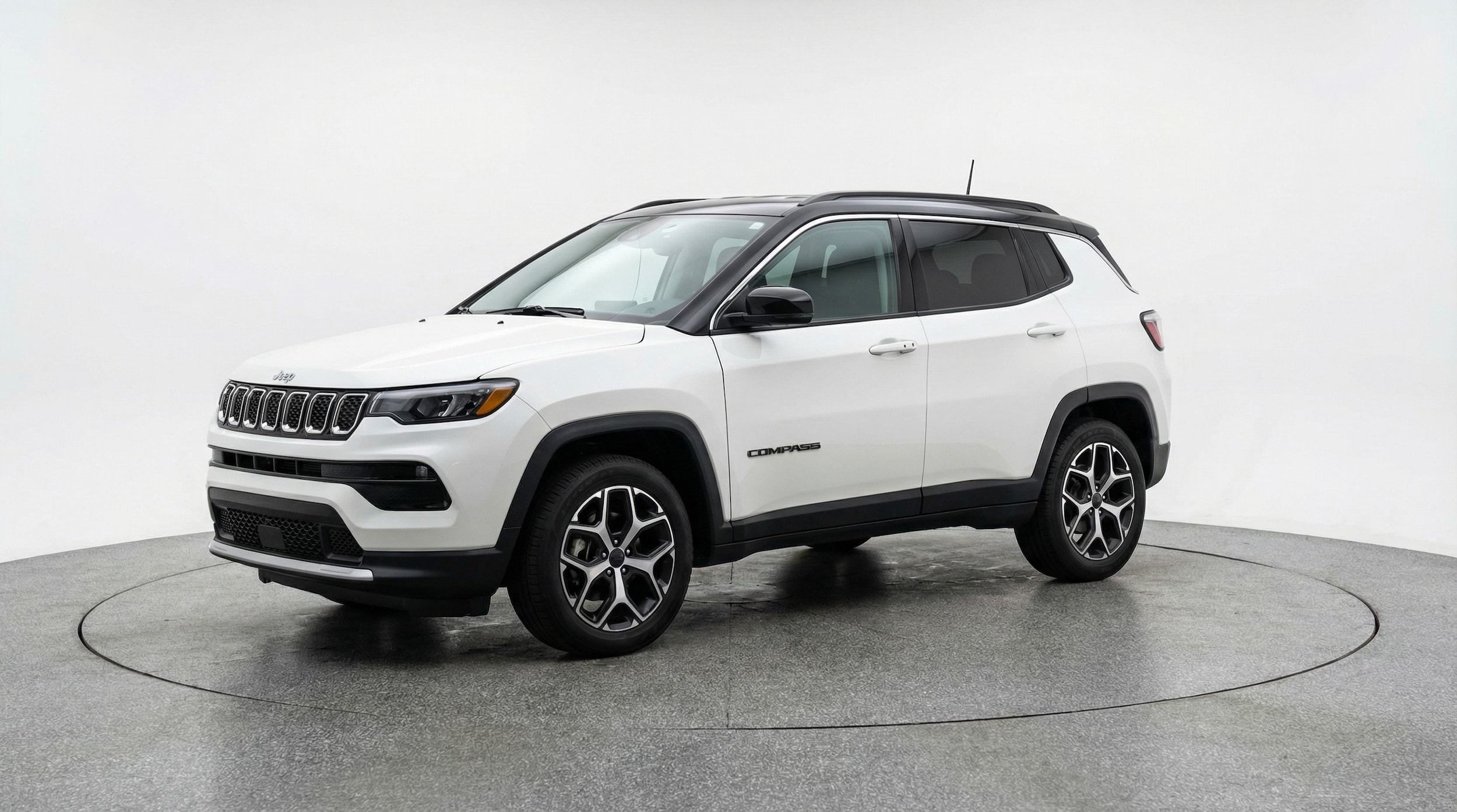 Thumbnail: 2025 Jeep Compass - 3