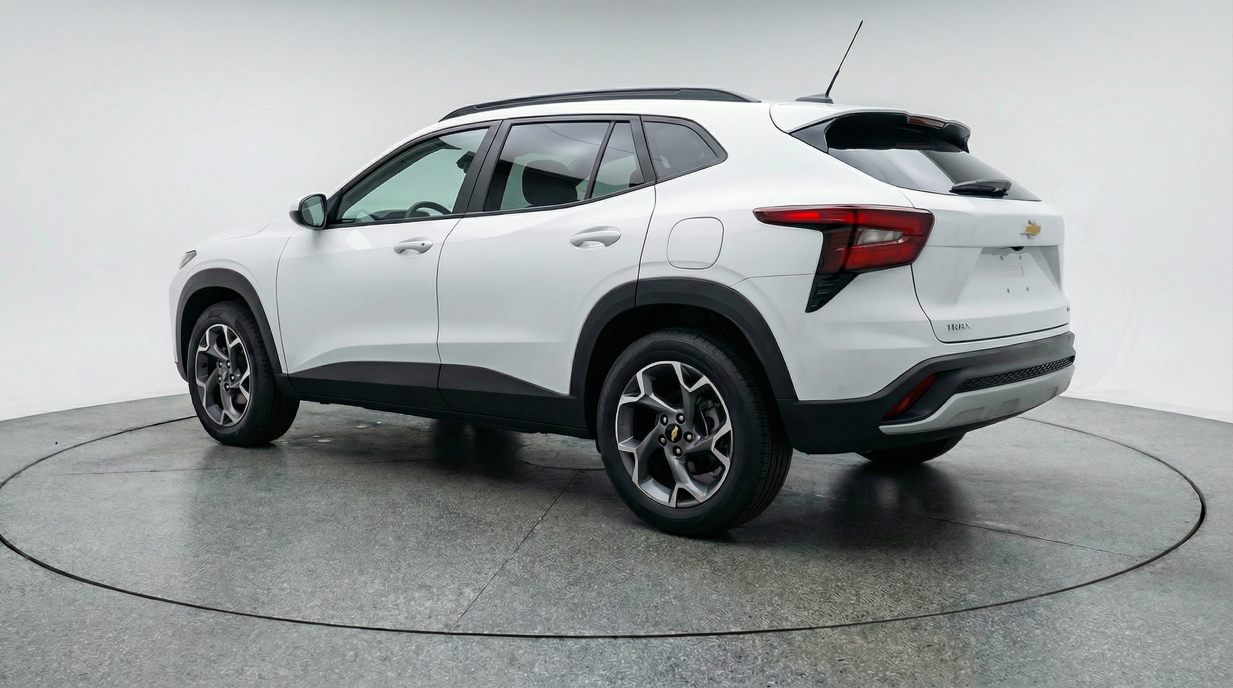 Thumbnail: 2025 Chevrolet Trax - 5