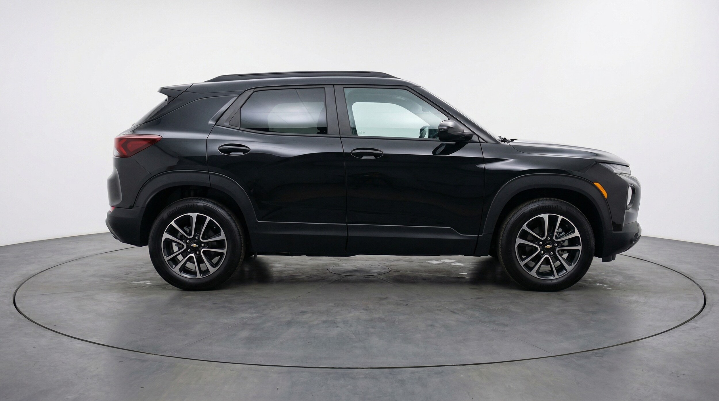 Thumbnail: 2025 Chevrolet TrailBlazer - 8