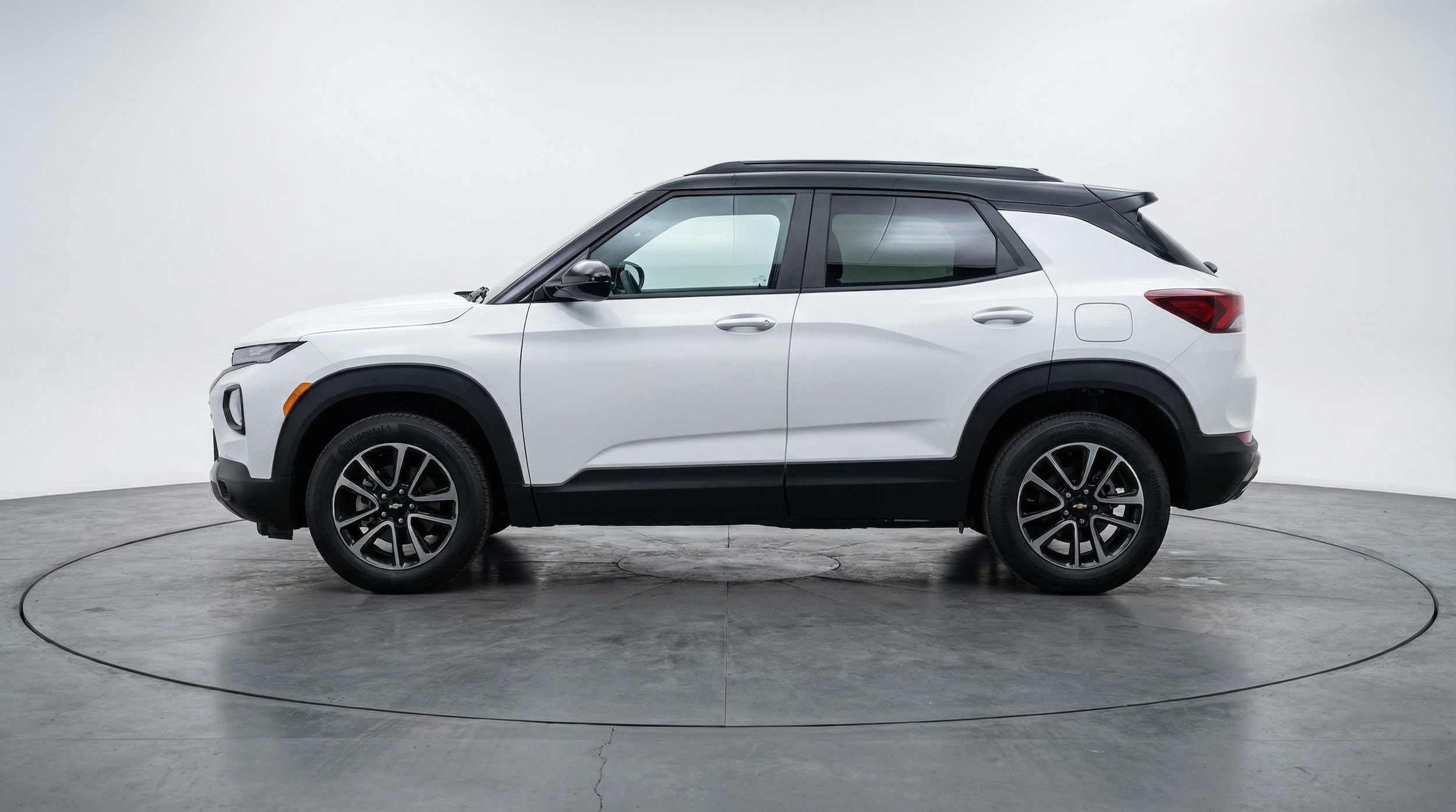 Thumbnail: 2025 Chevrolet TrailBlazer - 4