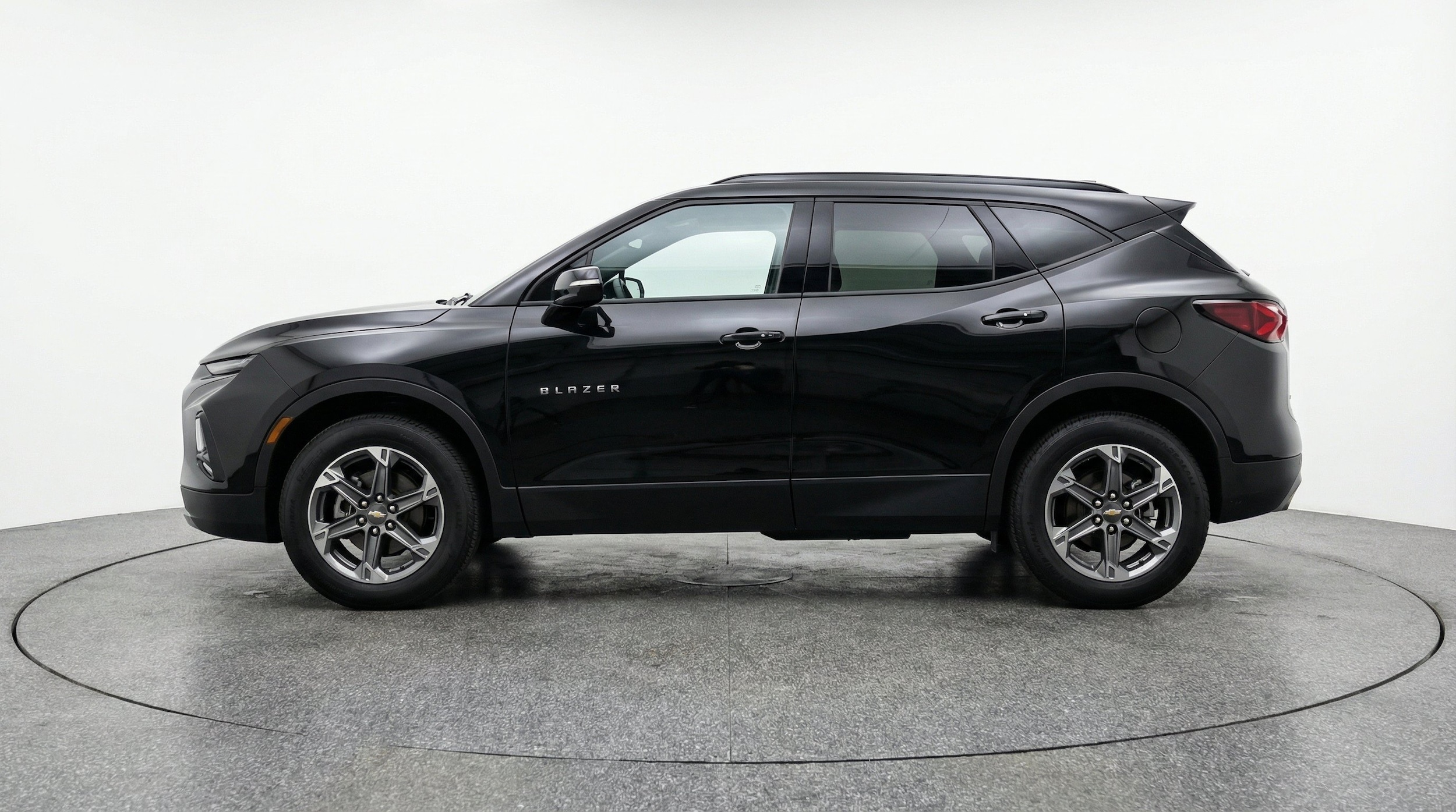 Thumbnail: 2025 Chevrolet Blazer - 5