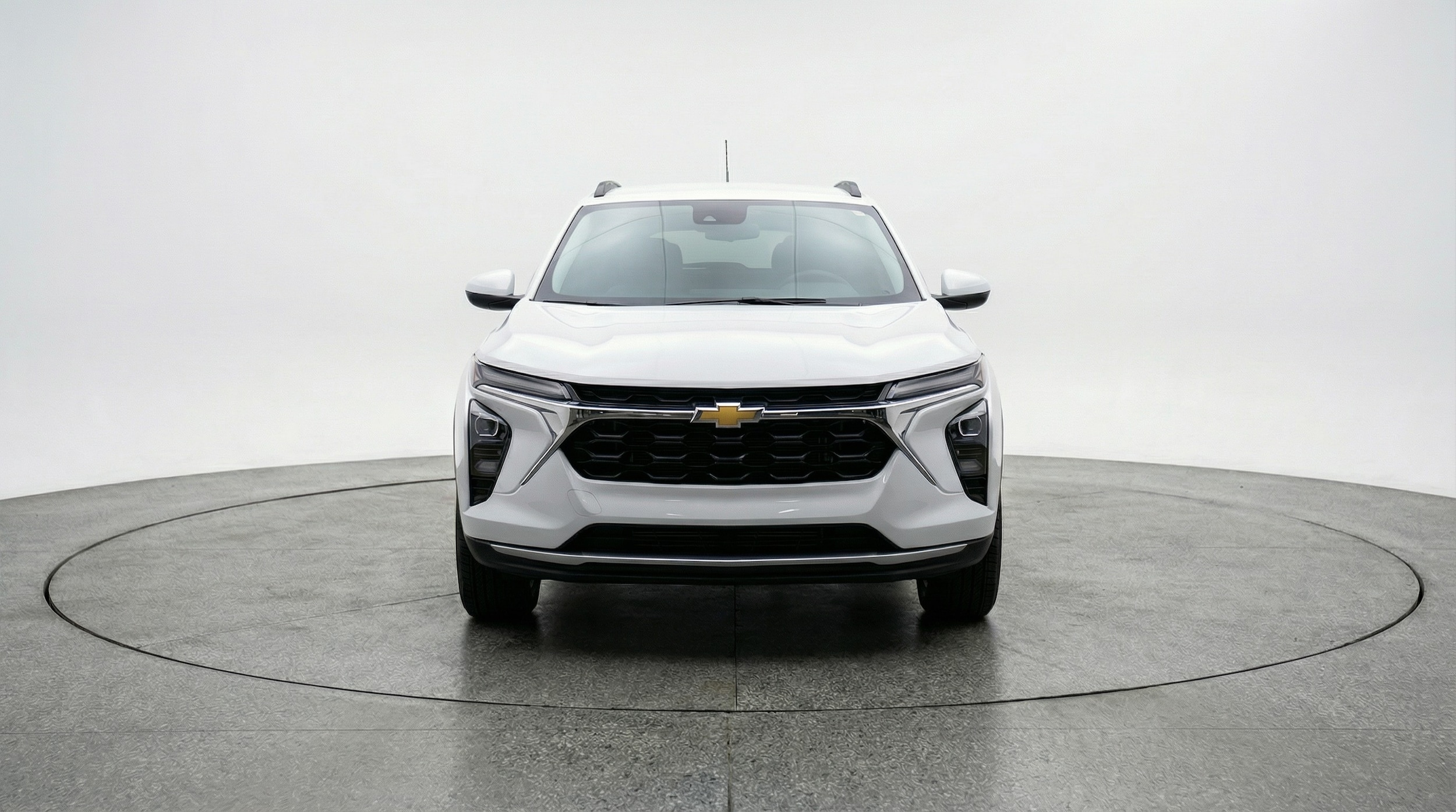 Thumbnail: 2025 Chevrolet Trax - 2