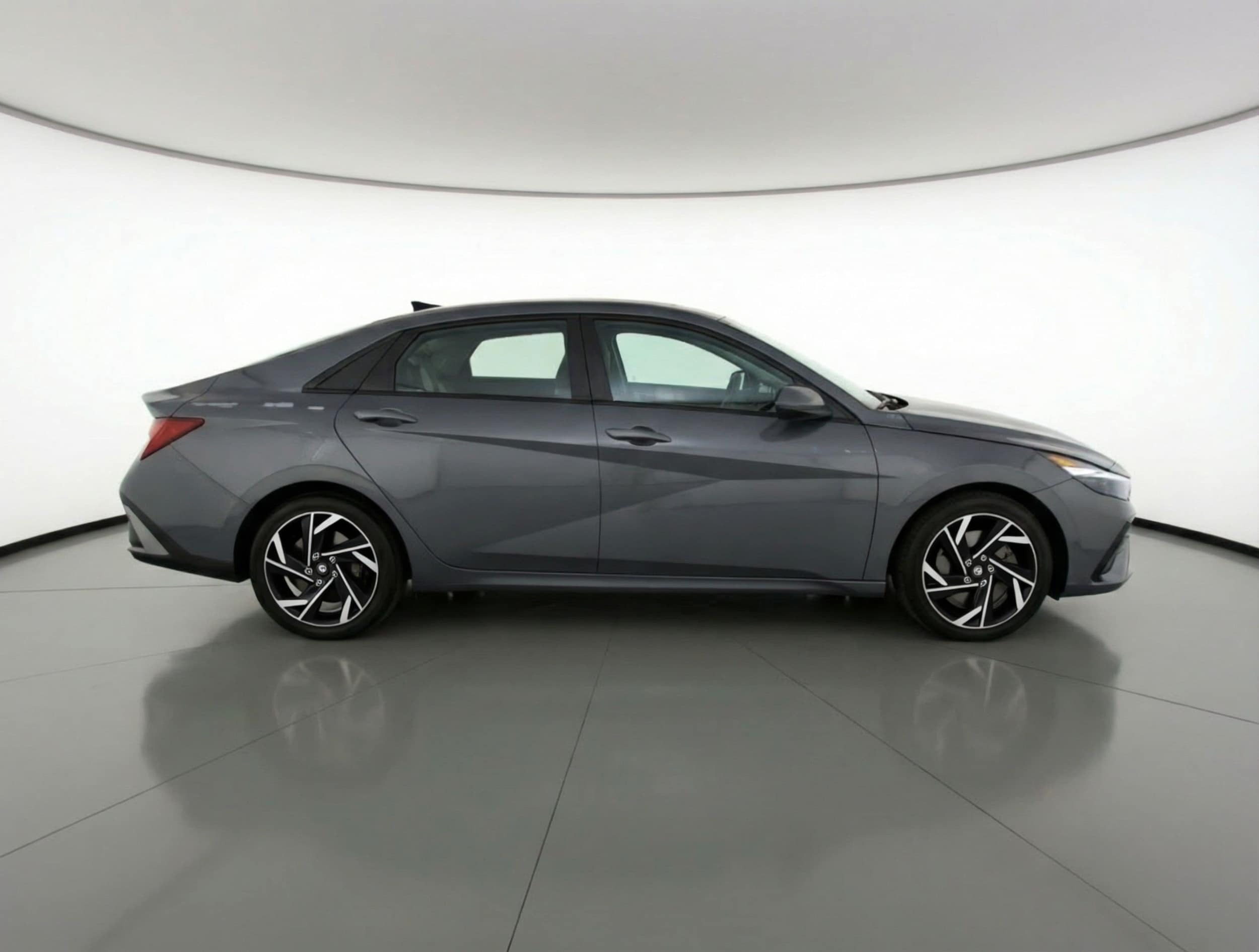 Thumbnail: 2025 Hyundai Elantra - 11