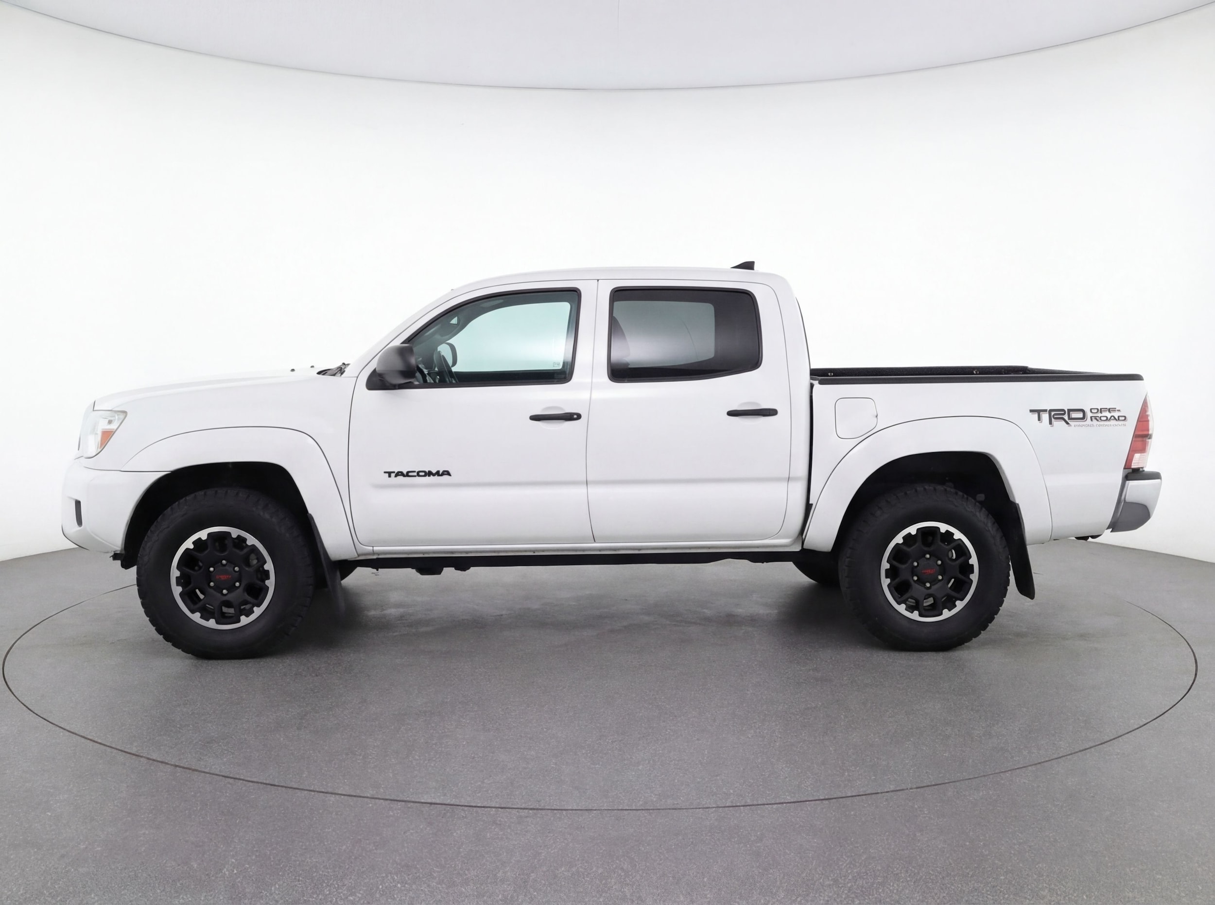 Thumbnail: 2025 Toyota Tacoma - 4