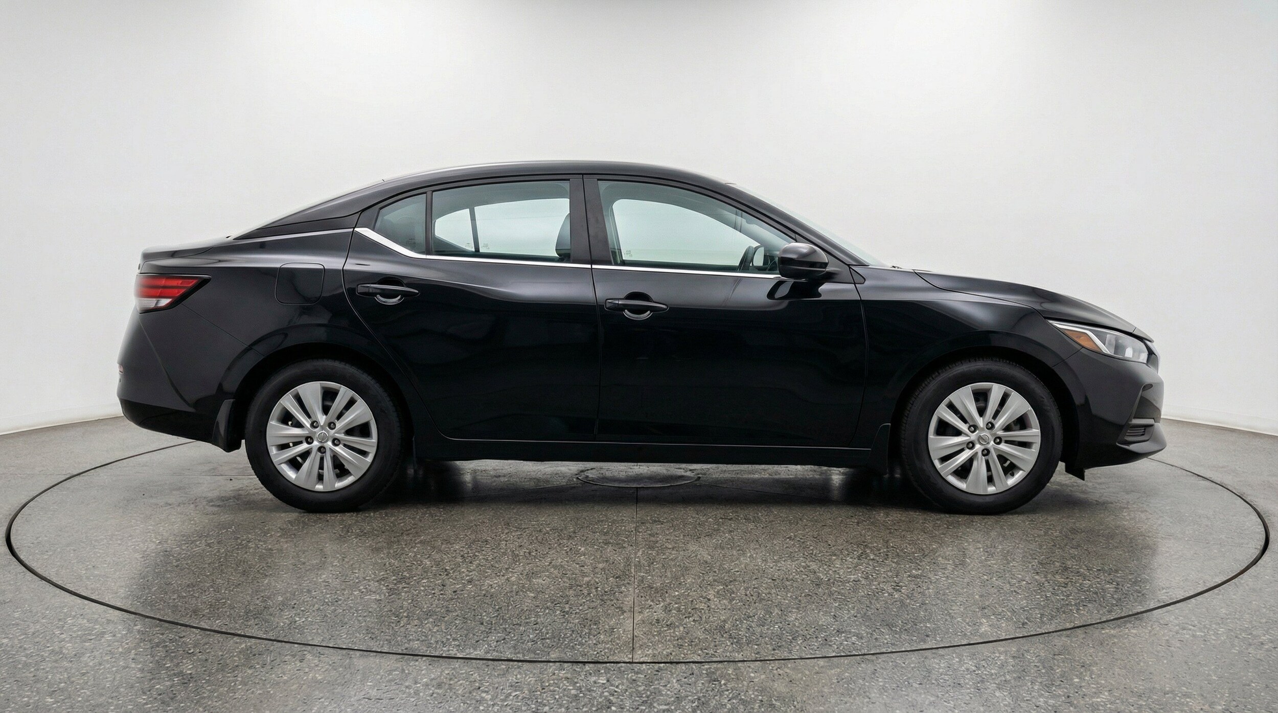 Thumbnail: 2025 Nissan Sentra - 11