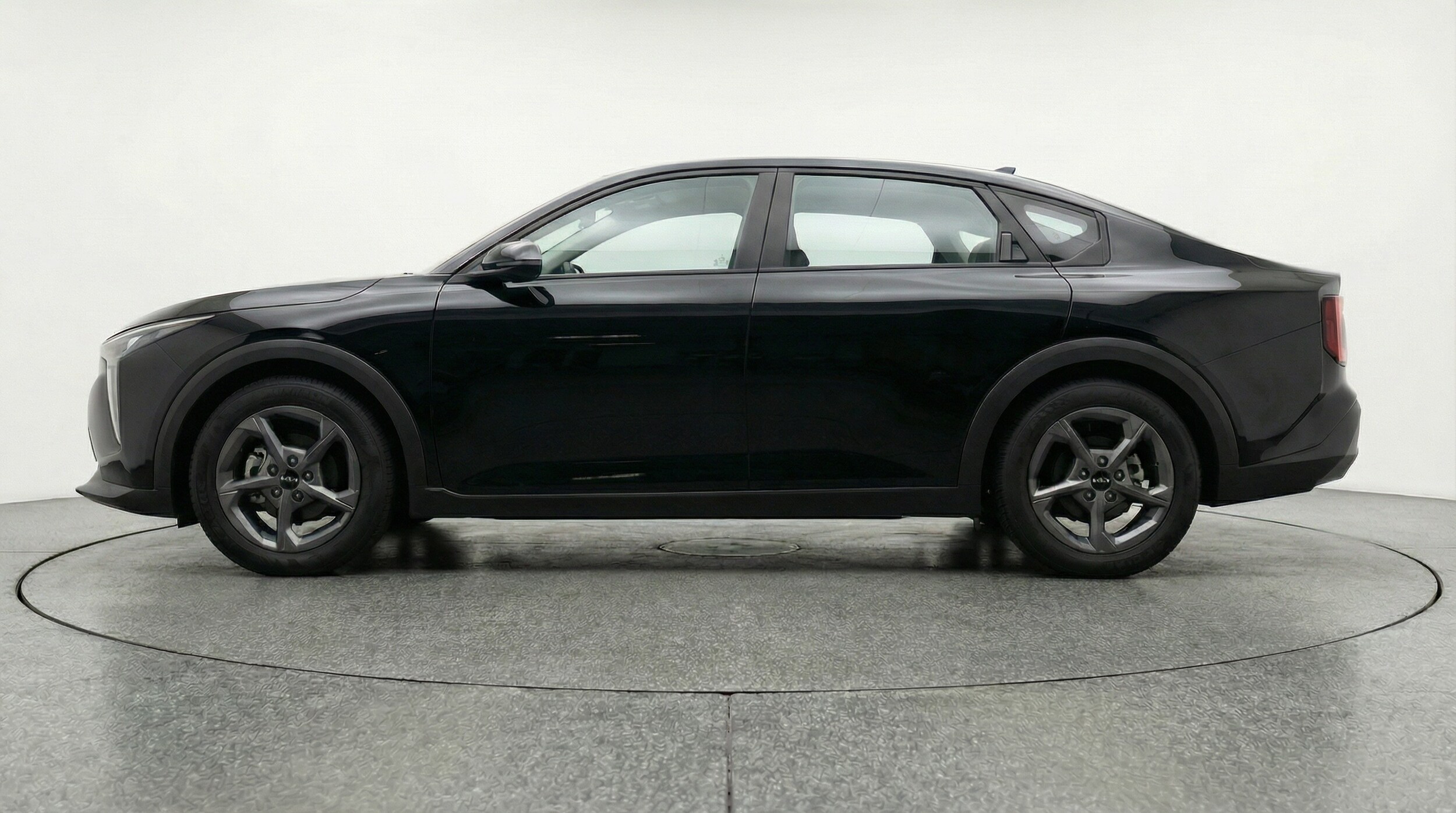 Thumbnail: 2025 Kia K4 - 4