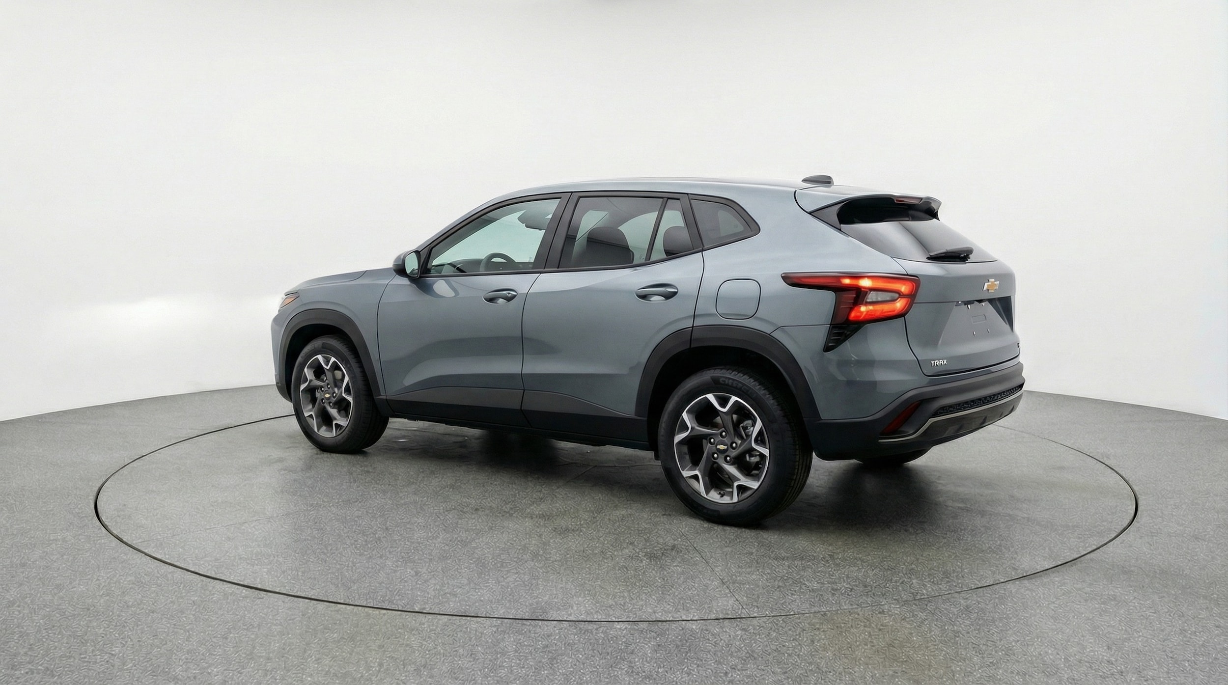 Thumbnail: 2025 Chevrolet Trax - 5