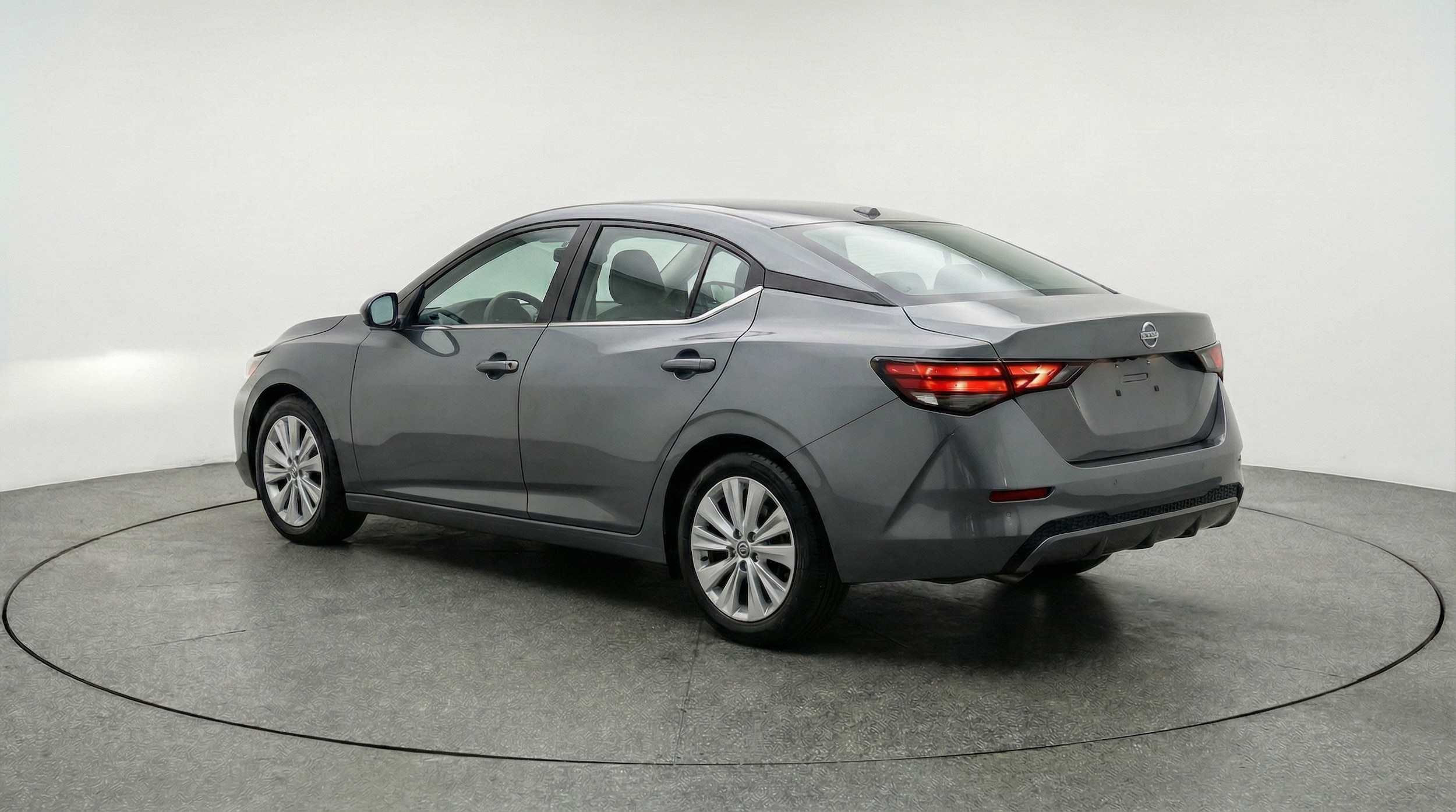 Thumbnail: 2025 Nissan Sentra - 5