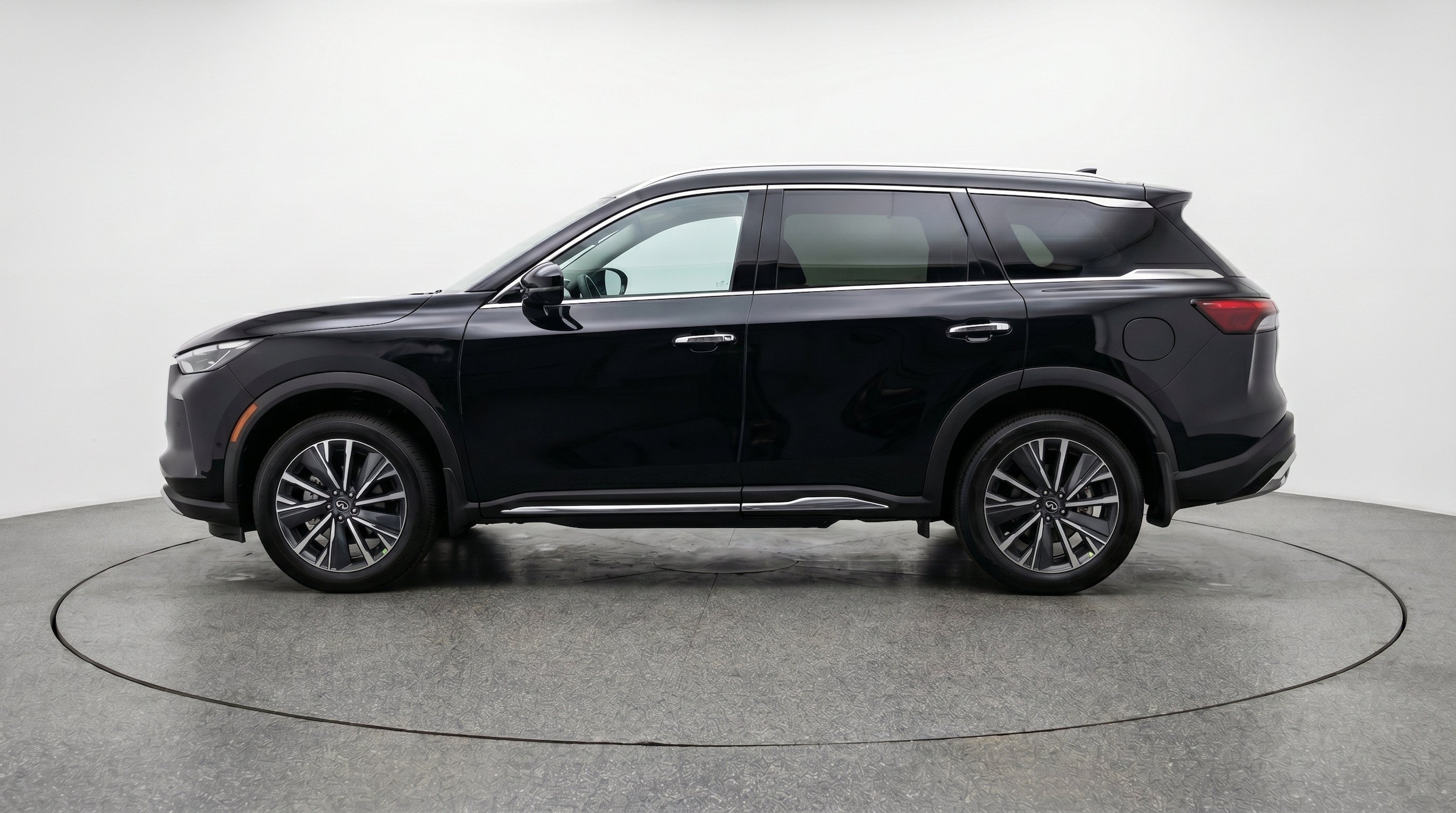 Thumbnail: 2026 INFINITI QX60 - 5