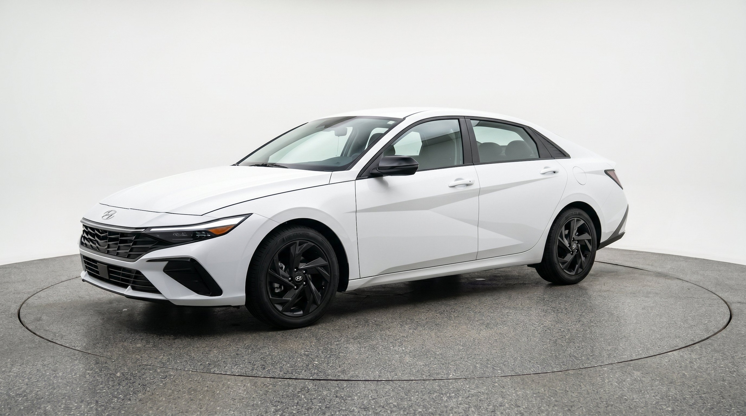 Thumbnail: 2026 Hyundai Elantra - 3