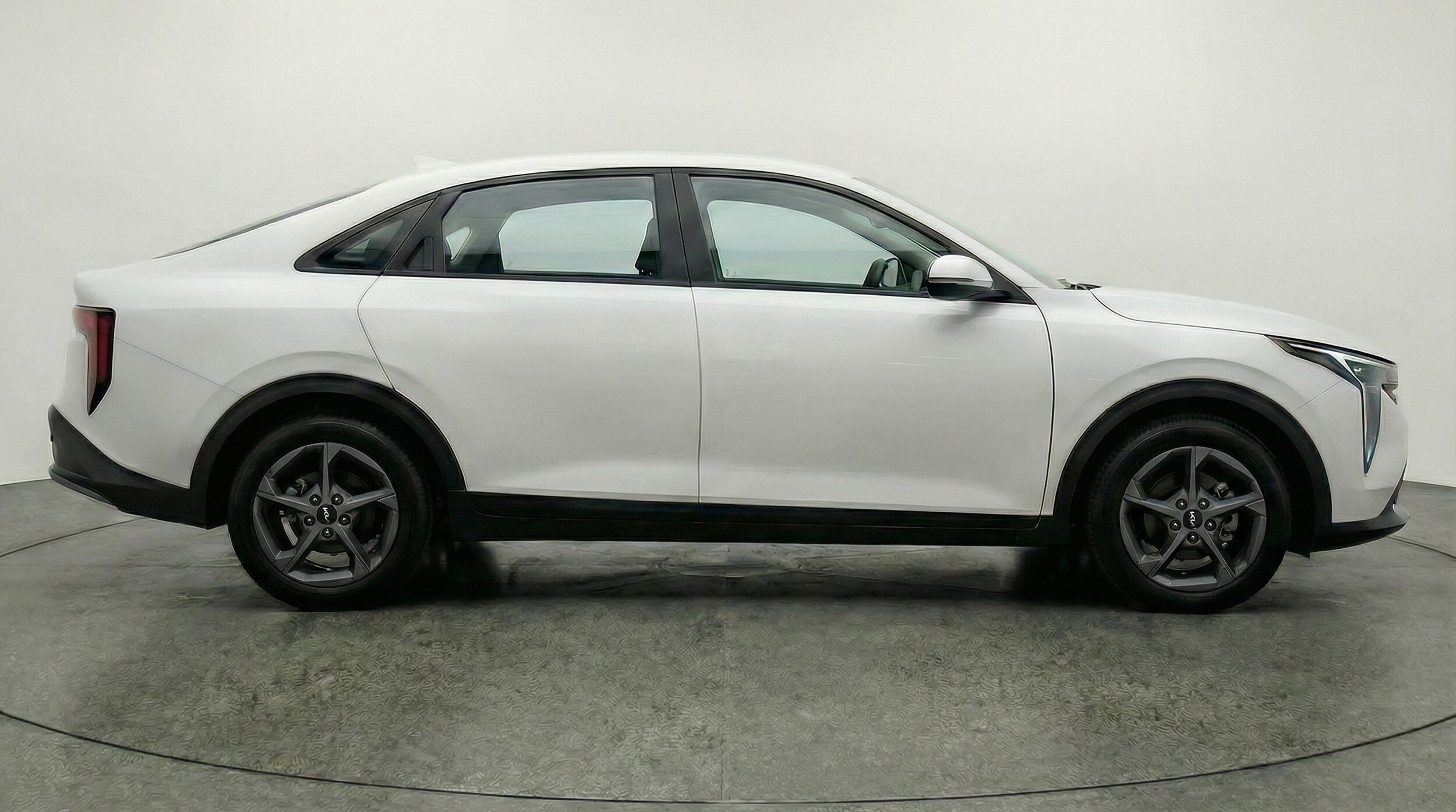 Thumbnail: 2025 Kia K4 - 8