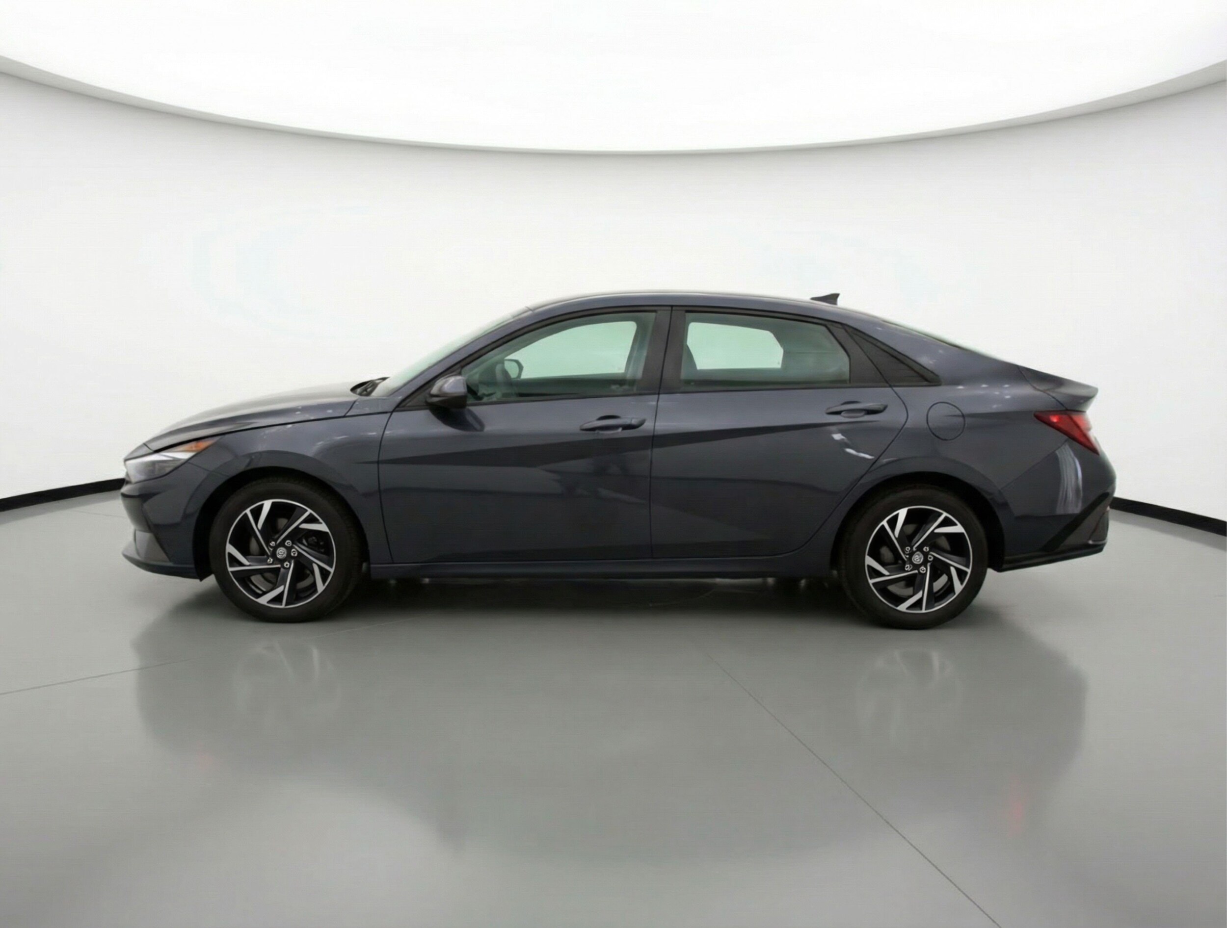 Thumbnail: 2025 Hyundai Elantra - 5