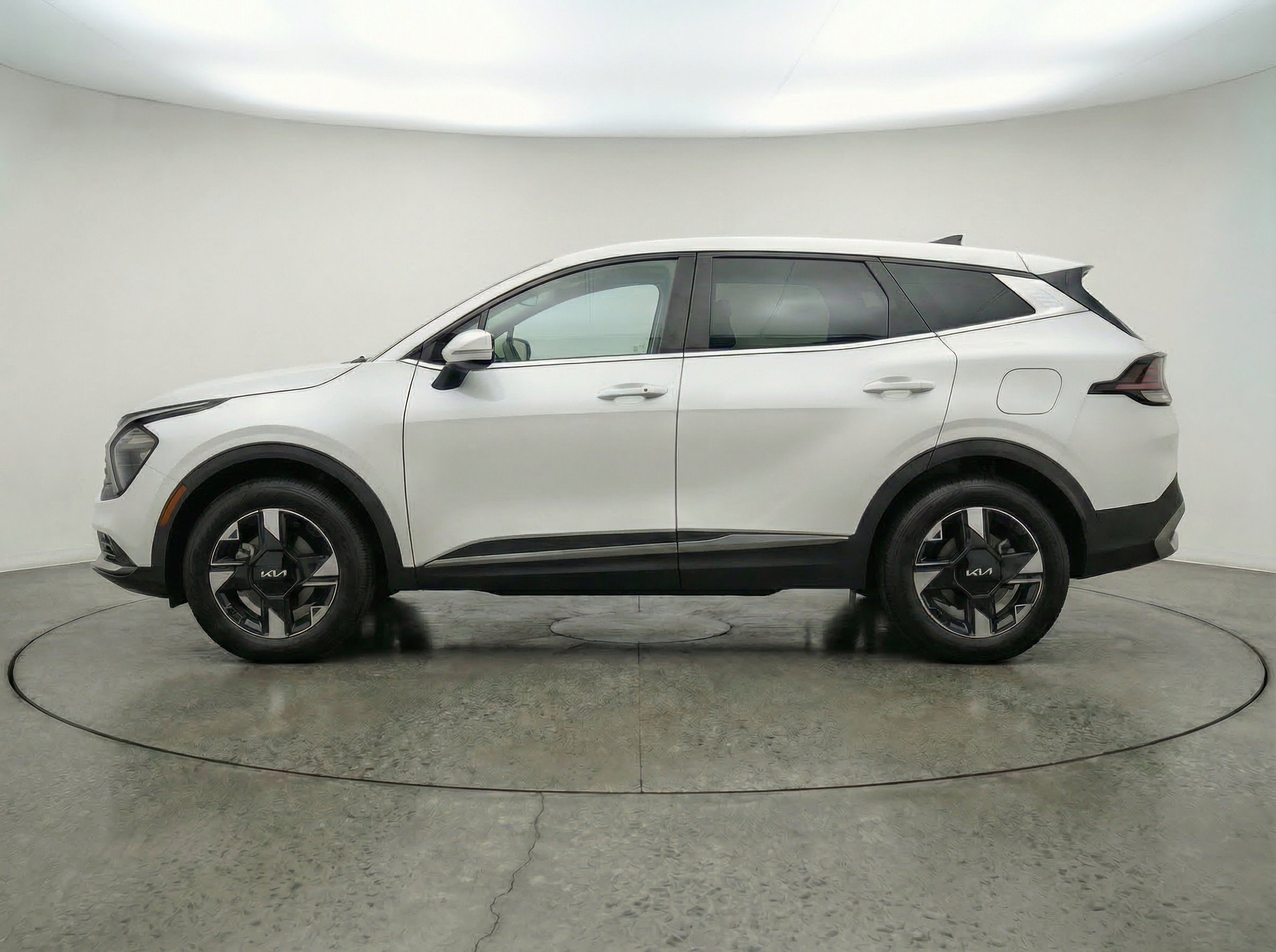 Thumbnail: 2026 Kia Sportage - 5