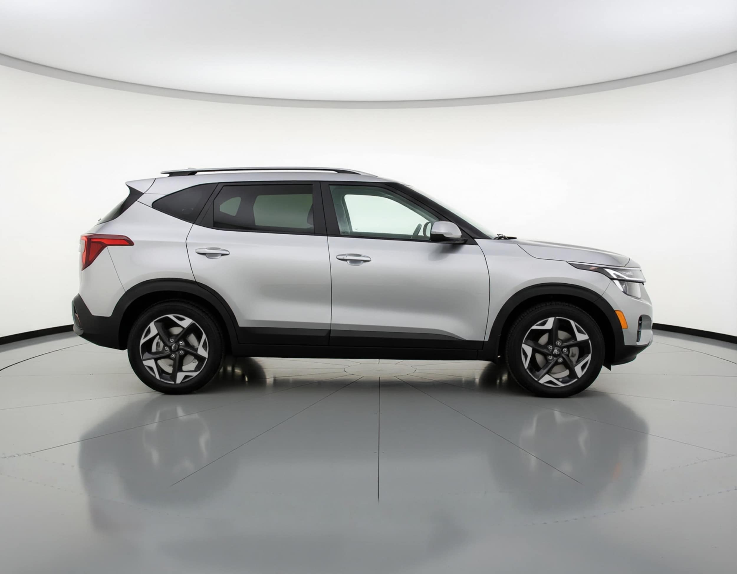 Thumbnail: 2025 Kia Seltos - 8