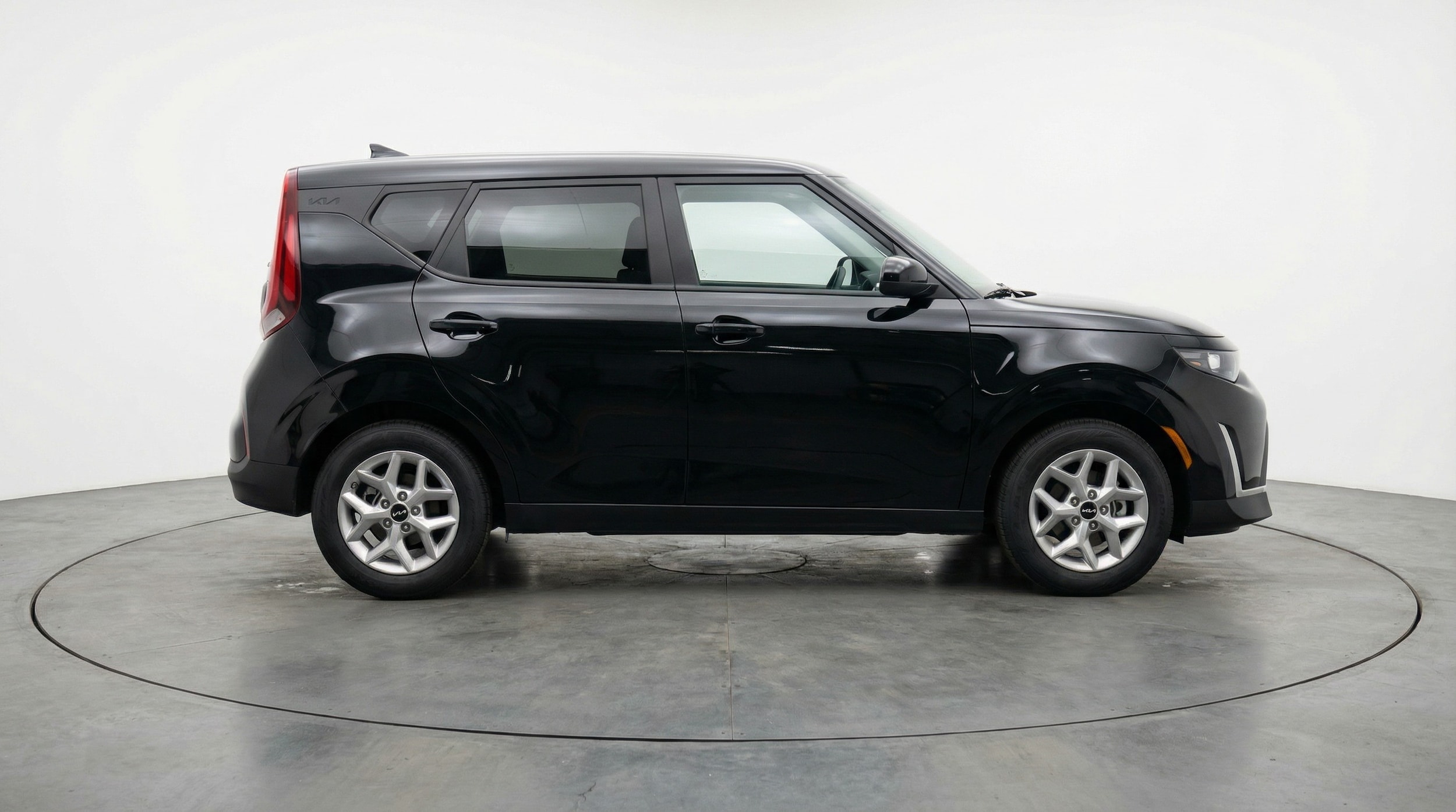 Thumbnail: 2025 Kia Soul - 8