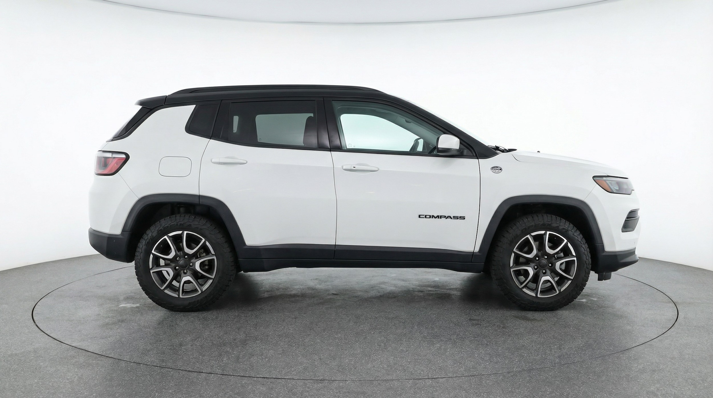 Thumbnail: 2025 Jeep Compass - 8
