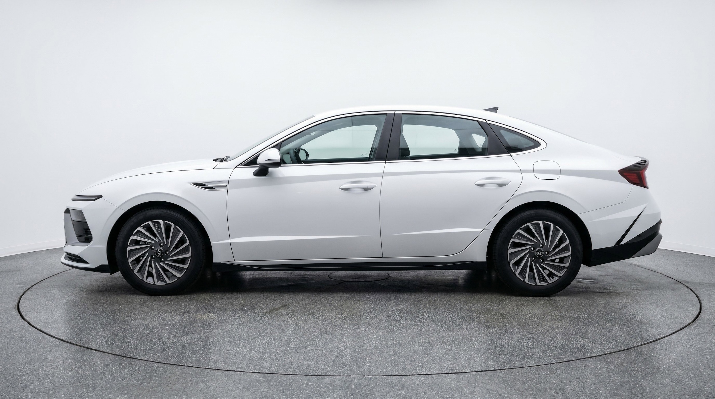 Thumbnail: 2025 Hyundai Sonata - 5