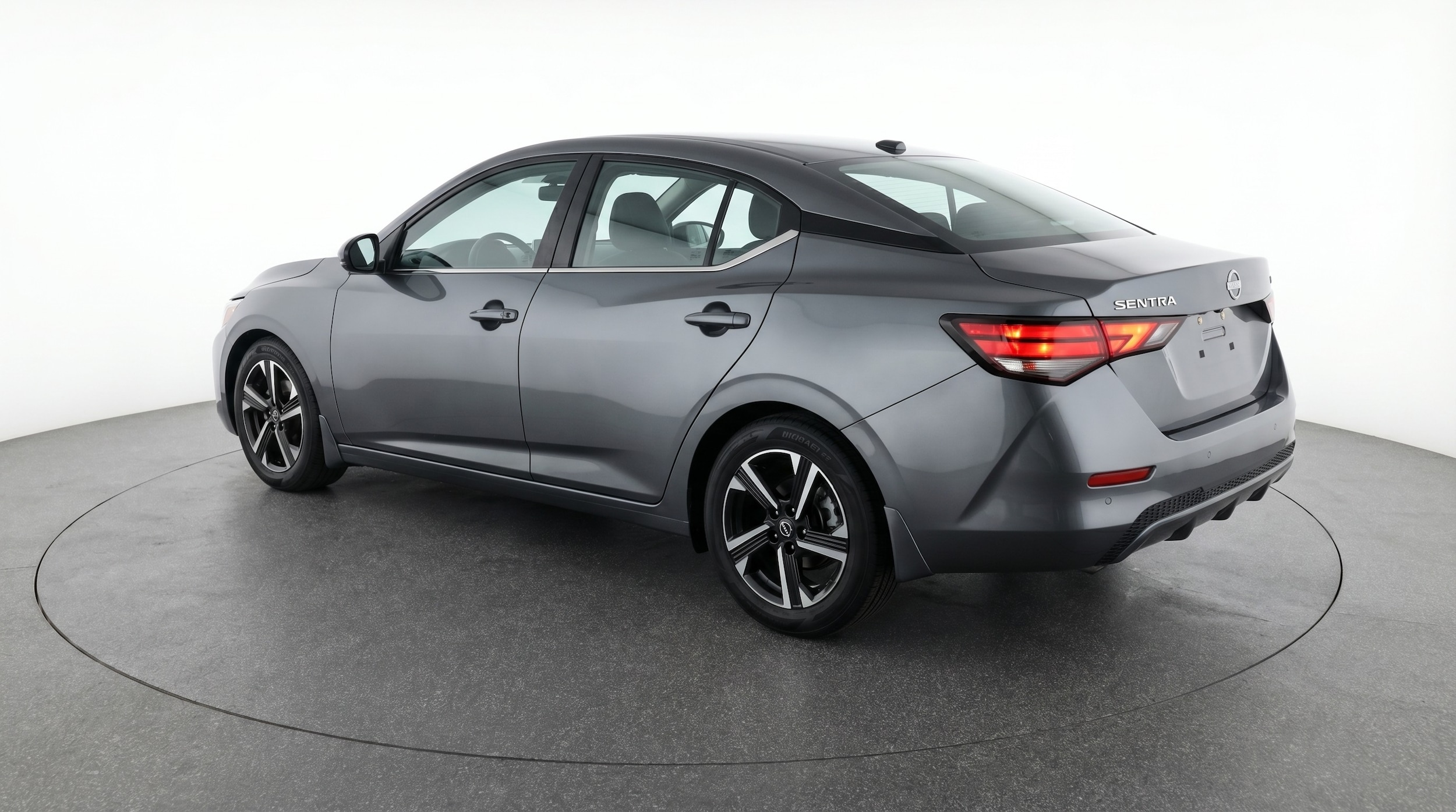 Thumbnail: 2025 Nissan Sentra - 5