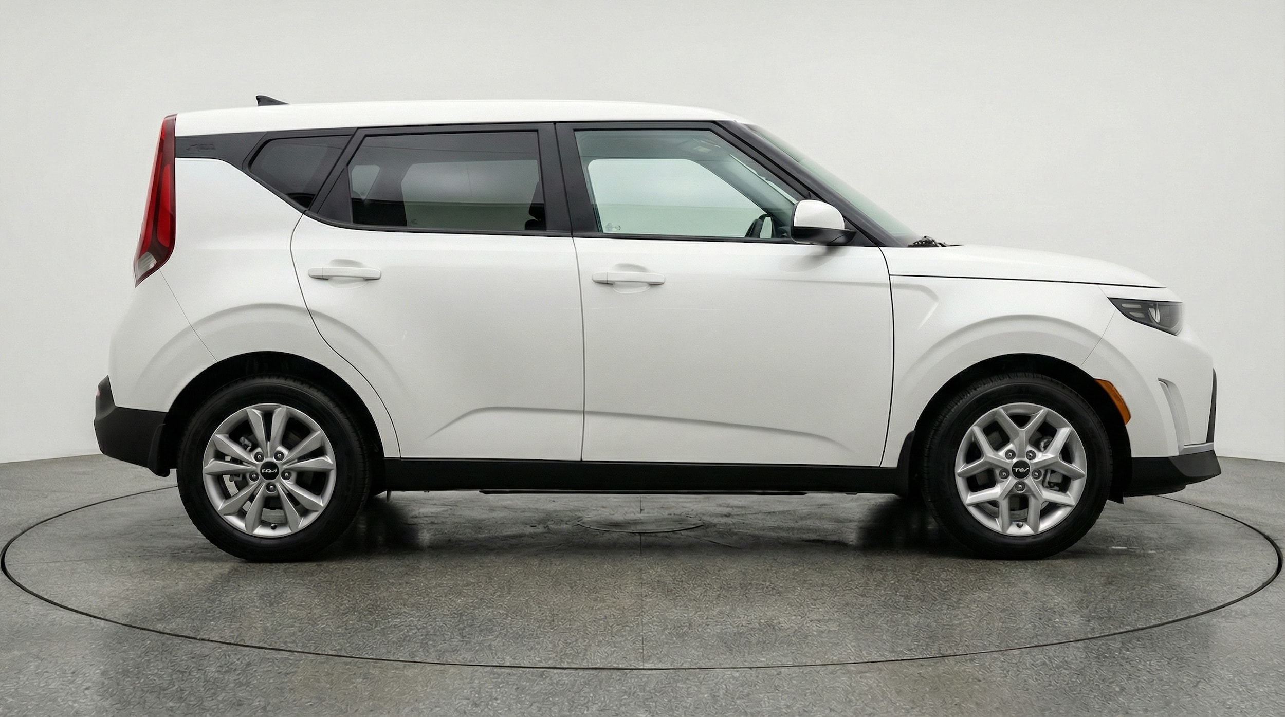 Thumbnail: 2025 Kia Soul - 8