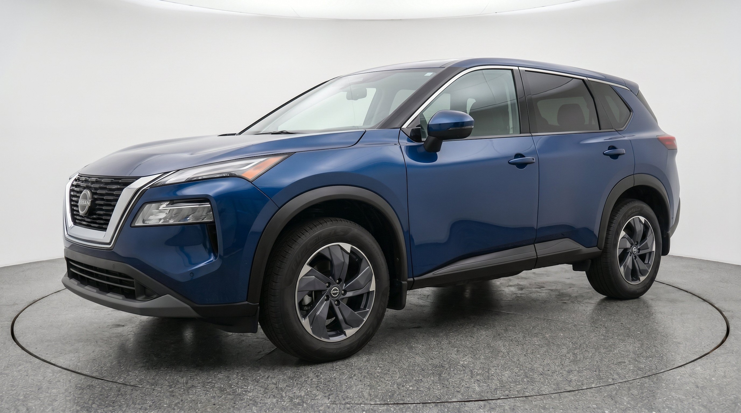 Thumbnail: 2025 Nissan Rogue - 3