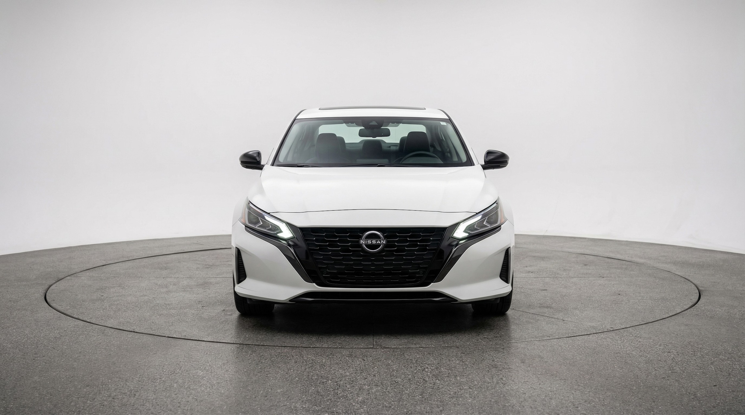 Thumbnail: 2025 Nissan Altima - 2