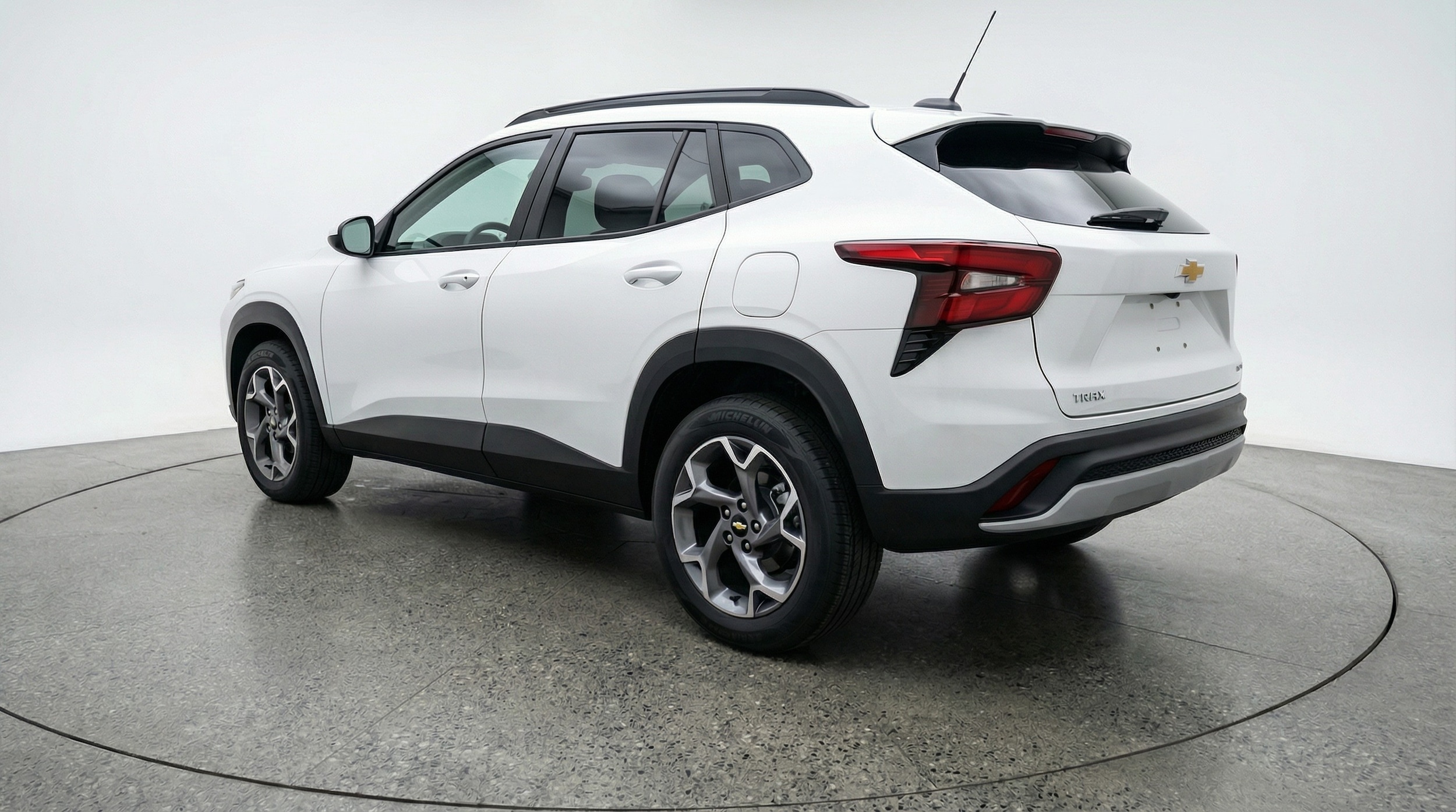 Thumbnail: 2025 Chevrolet Trax - 5