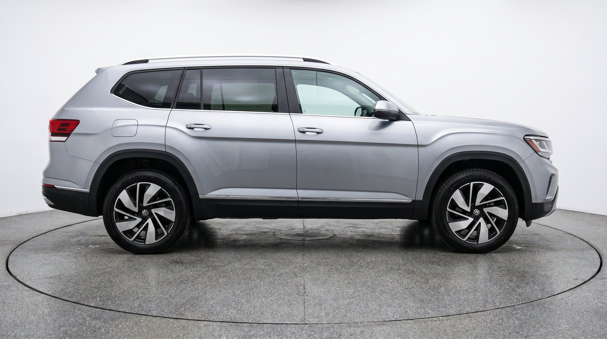 Thumbnail: 2026 Volkswagen Atlas - 11