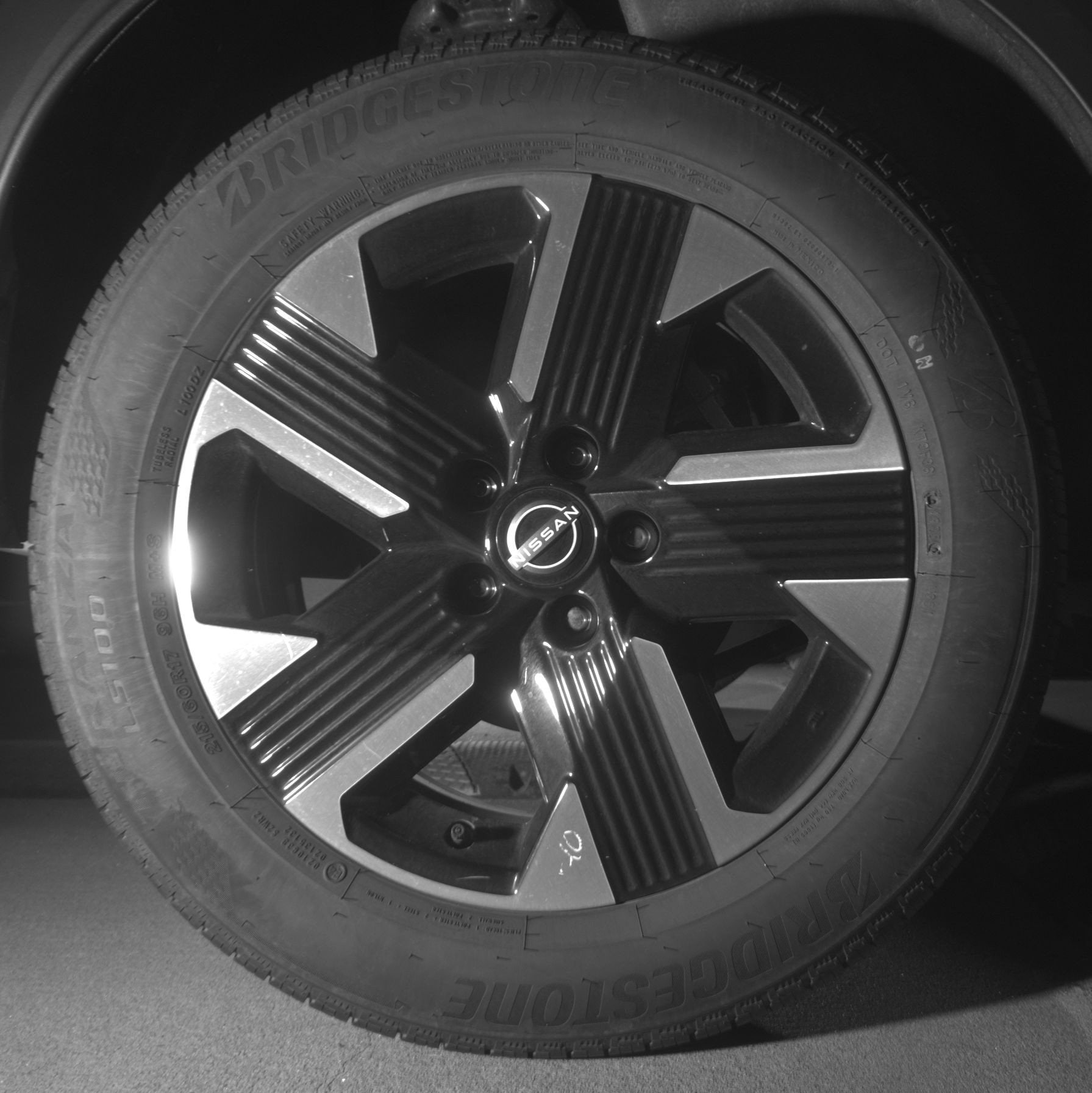 Thumbnail: 2026 Nissan Kicks - 15
