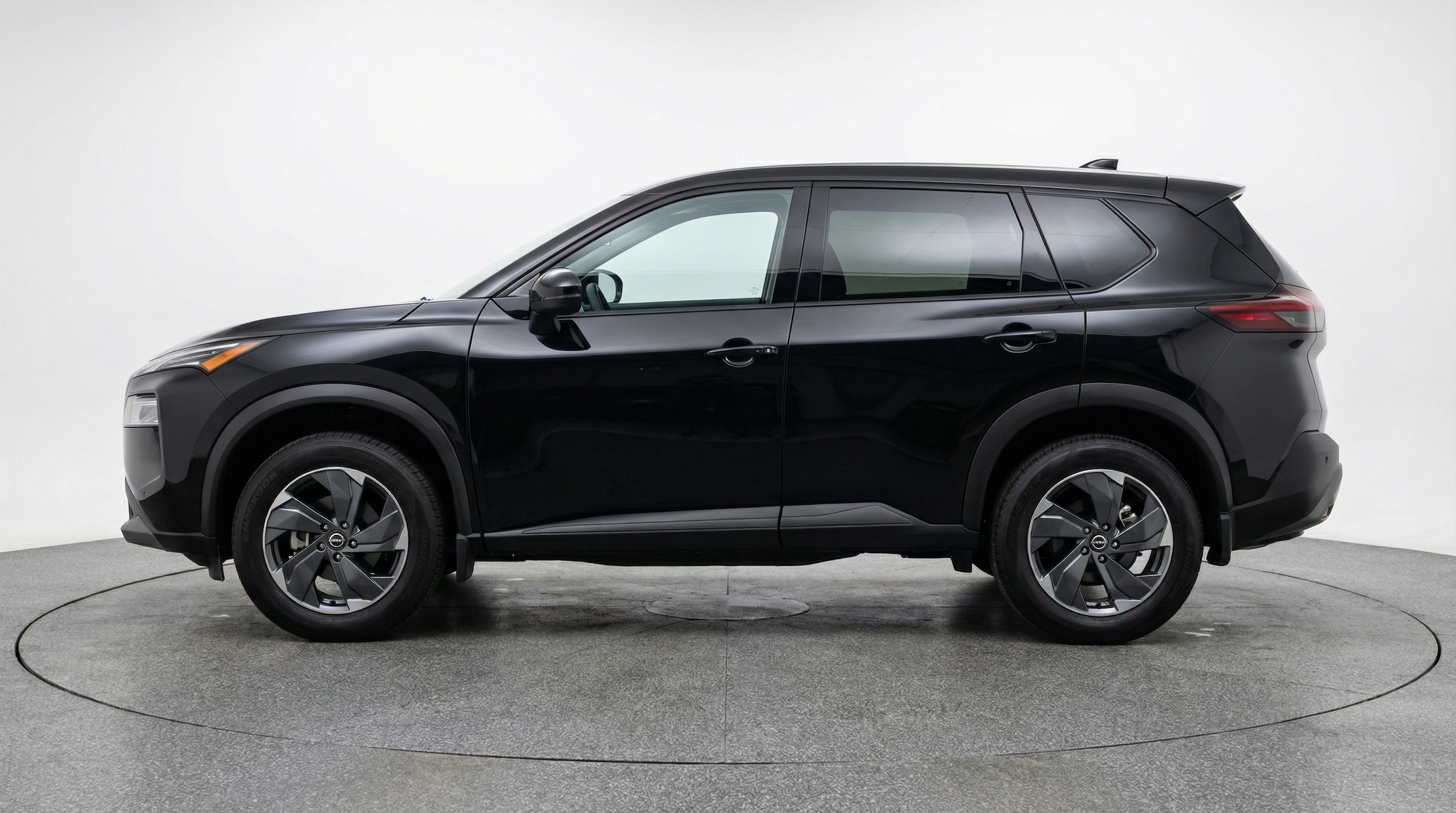 Thumbnail: 2025 Nissan Rogue - 4