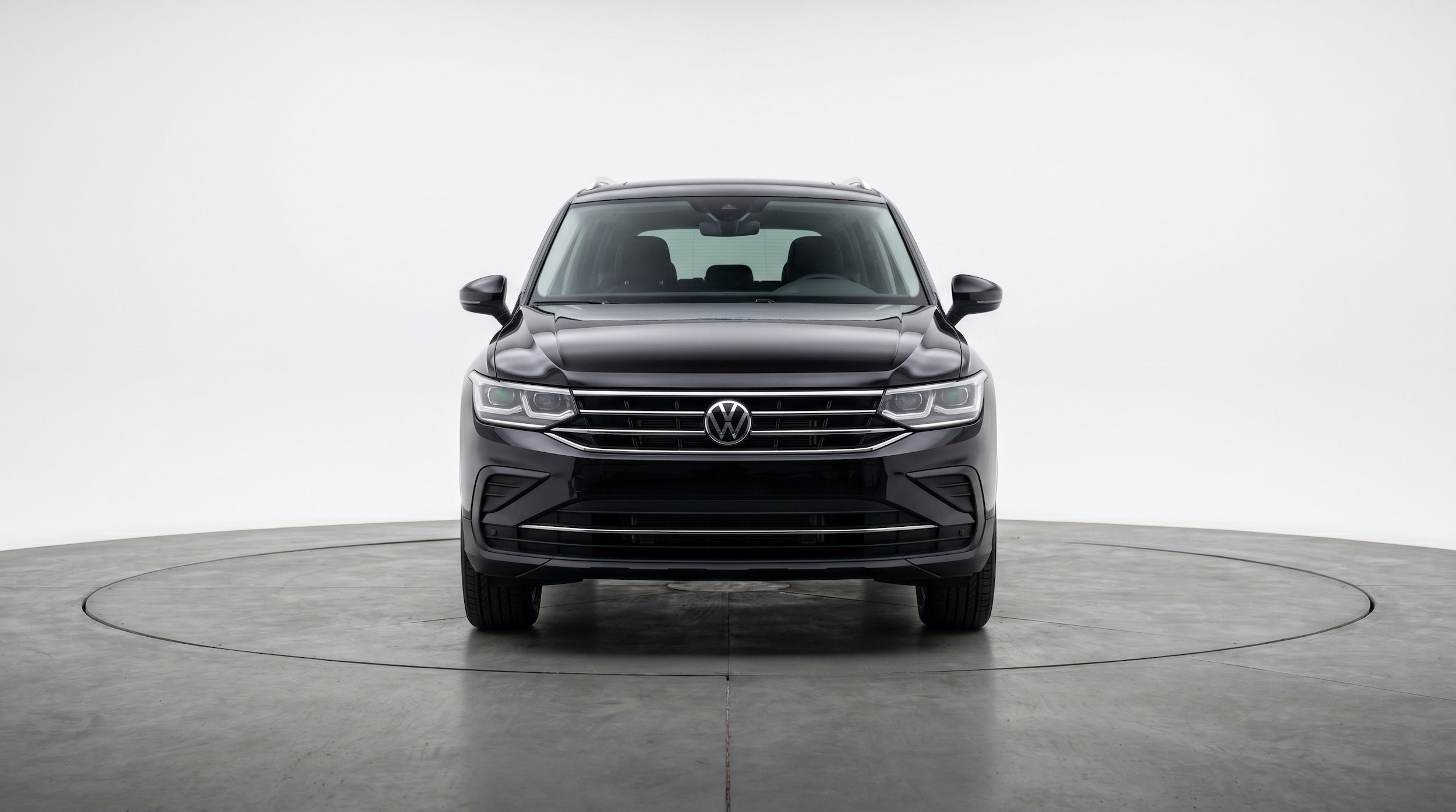 Thumbnail: 2026 Volkswagen Tiguan - 2