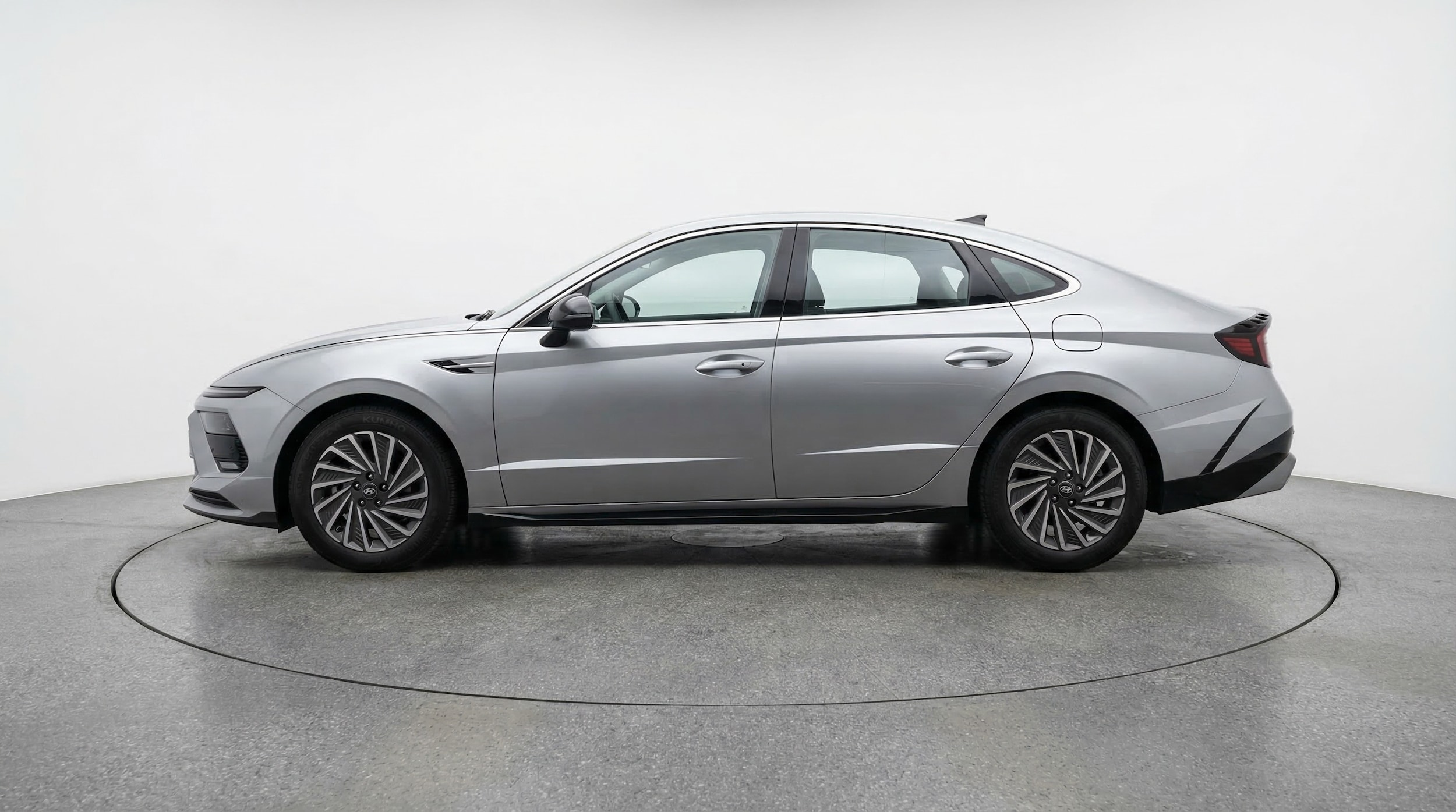 Thumbnail: 2025 Hyundai Sonata - 4