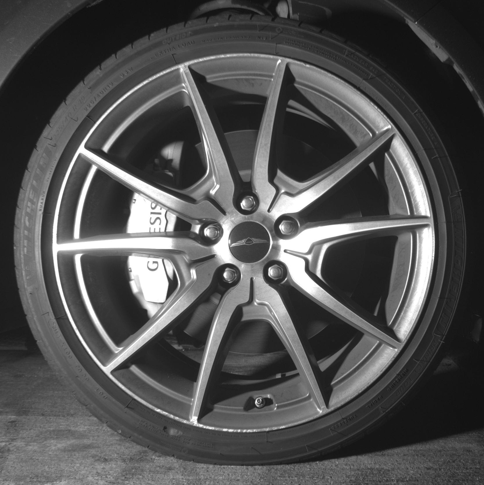 Thumbnail: 2025 Genesis G70 - 10