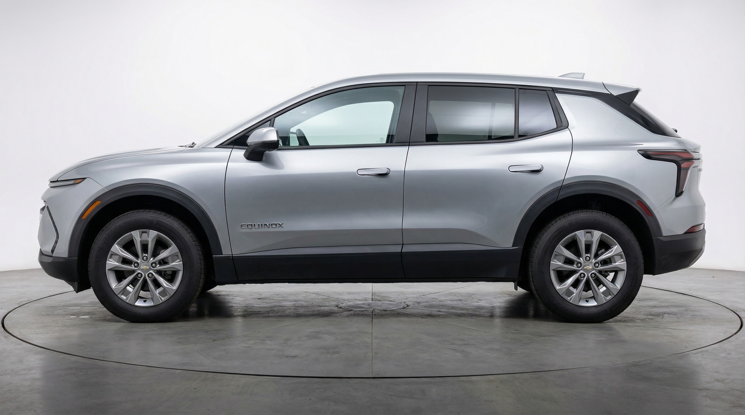 Thumbnail: 2025 Chevrolet Equinox - 4