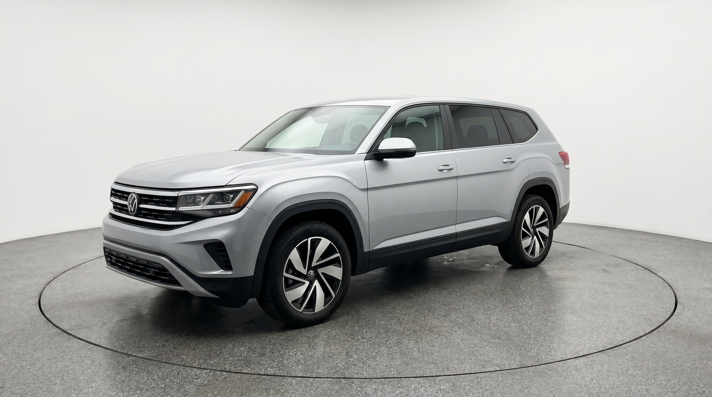 Thumbnail: 2026 Volkswagen Atlas - 3
