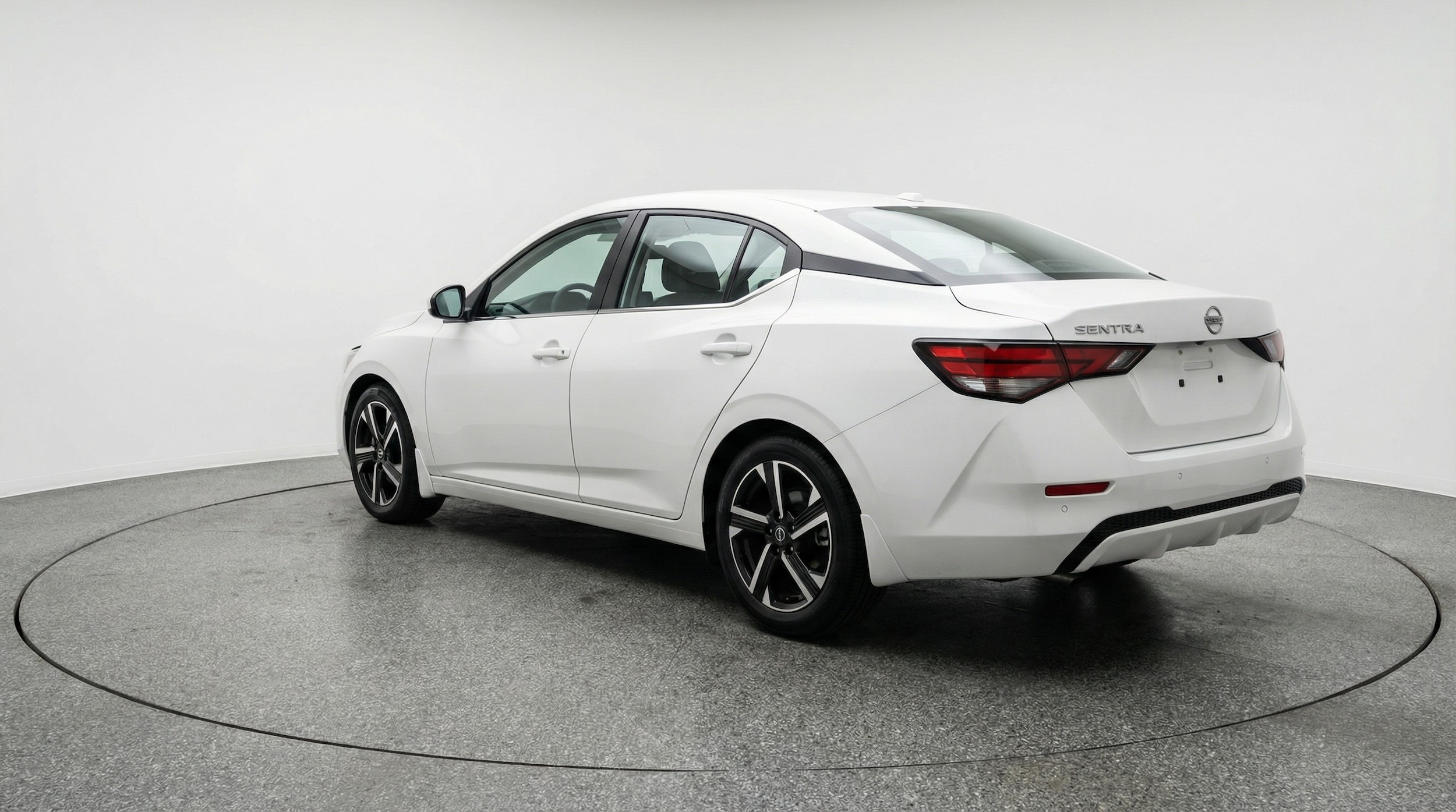 Thumbnail: 2025 Nissan Sentra - 5