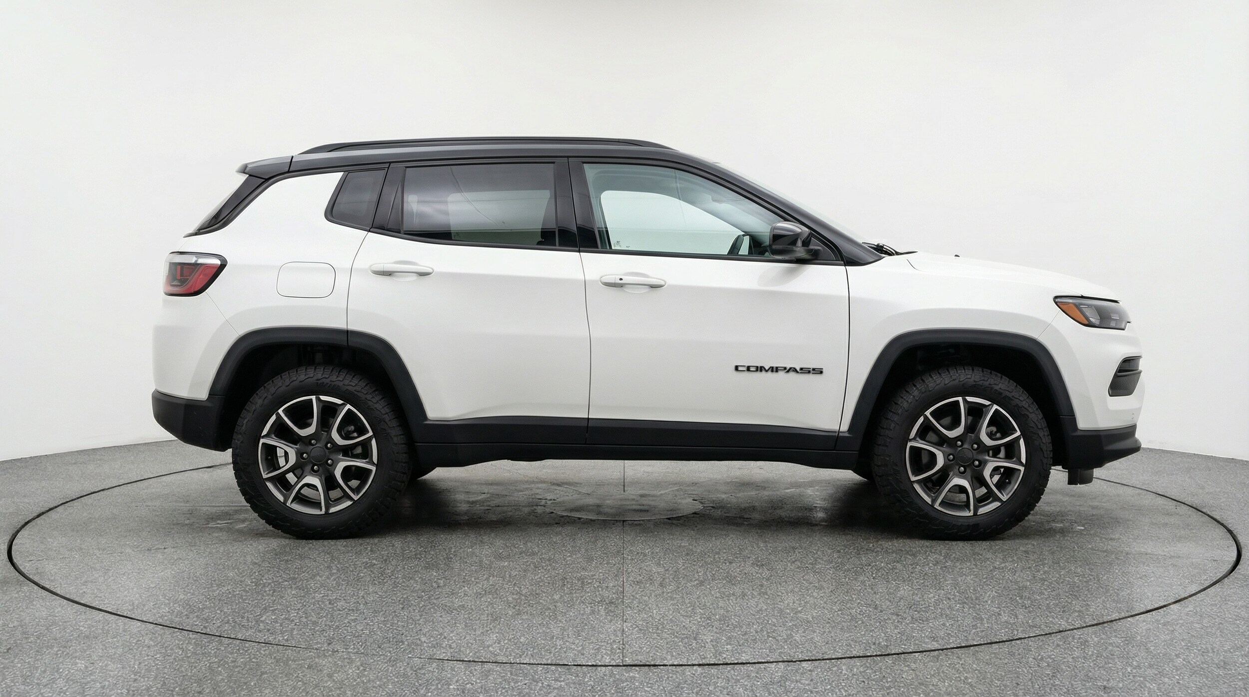 Thumbnail: 2025 Jeep Compass - 8