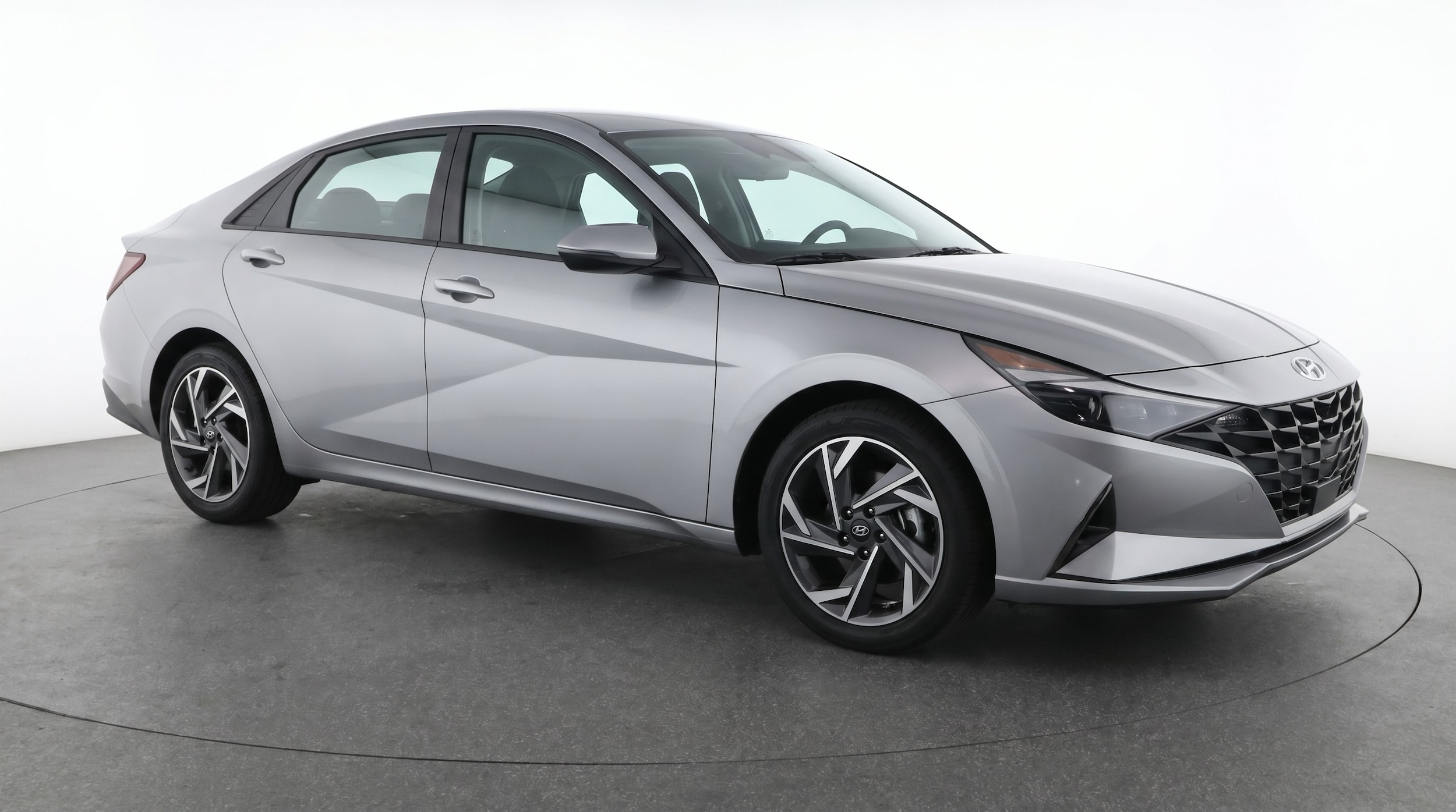 Thumbnail: 2025 Hyundai Elantra - 1