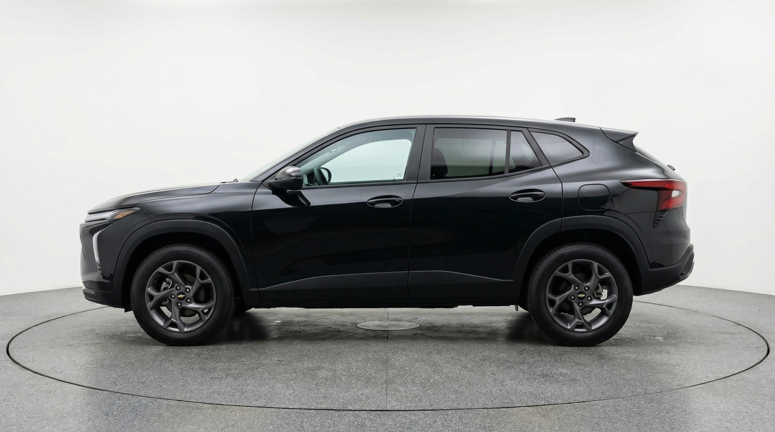 Thumbnail: 2025 Chevrolet Trax - 4